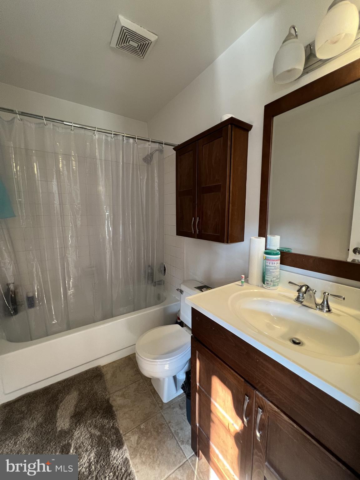 THE TIERS OF LAUREL LAKE - Residential