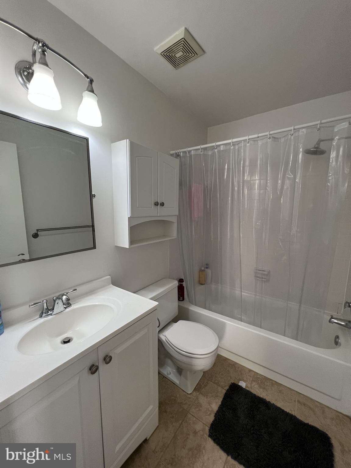 THE TIERS OF LAUREL LAKE - Residential