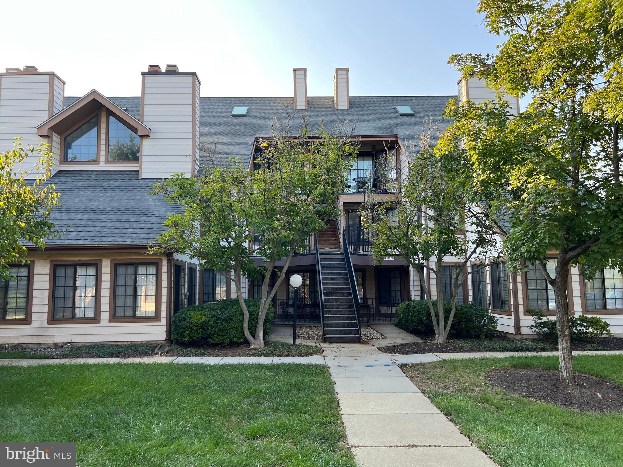 THE TIERS OF LAUREL LAKE - Residential