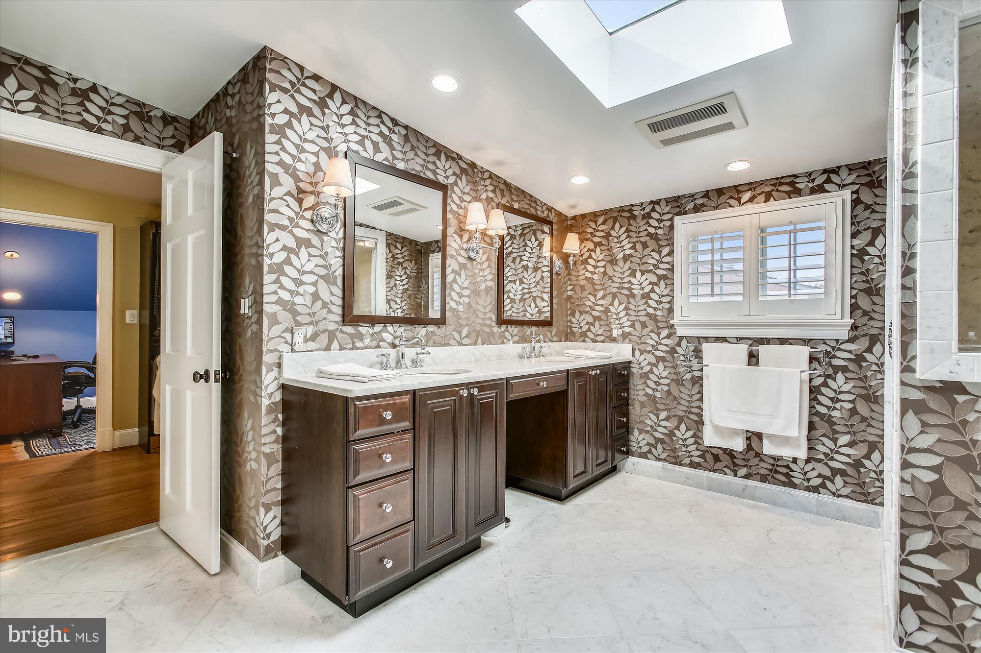 COLLINGWOOD ON THE POTOMAC - Residential