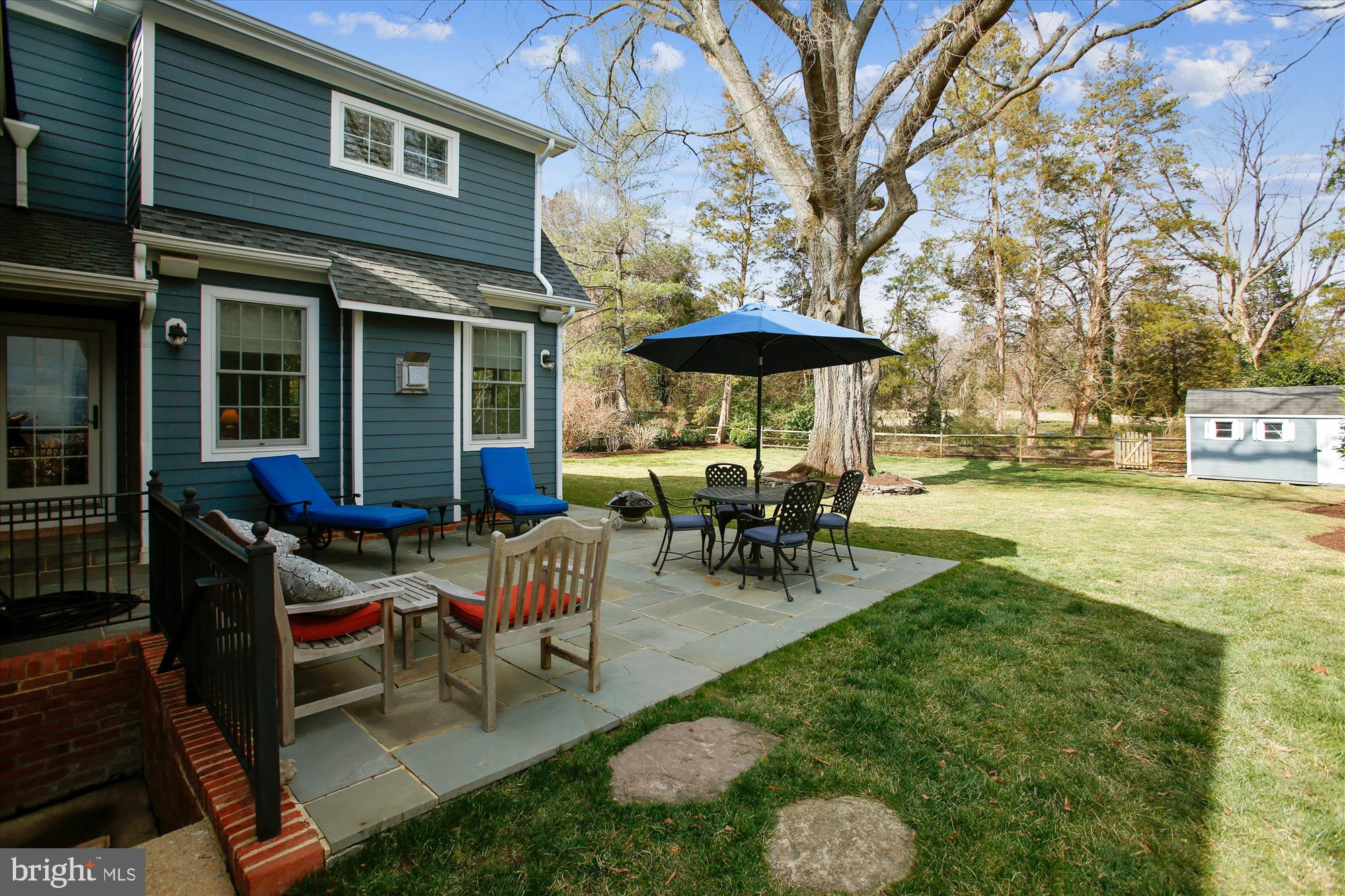 COLLINGWOOD ON THE POTOMAC - Residential