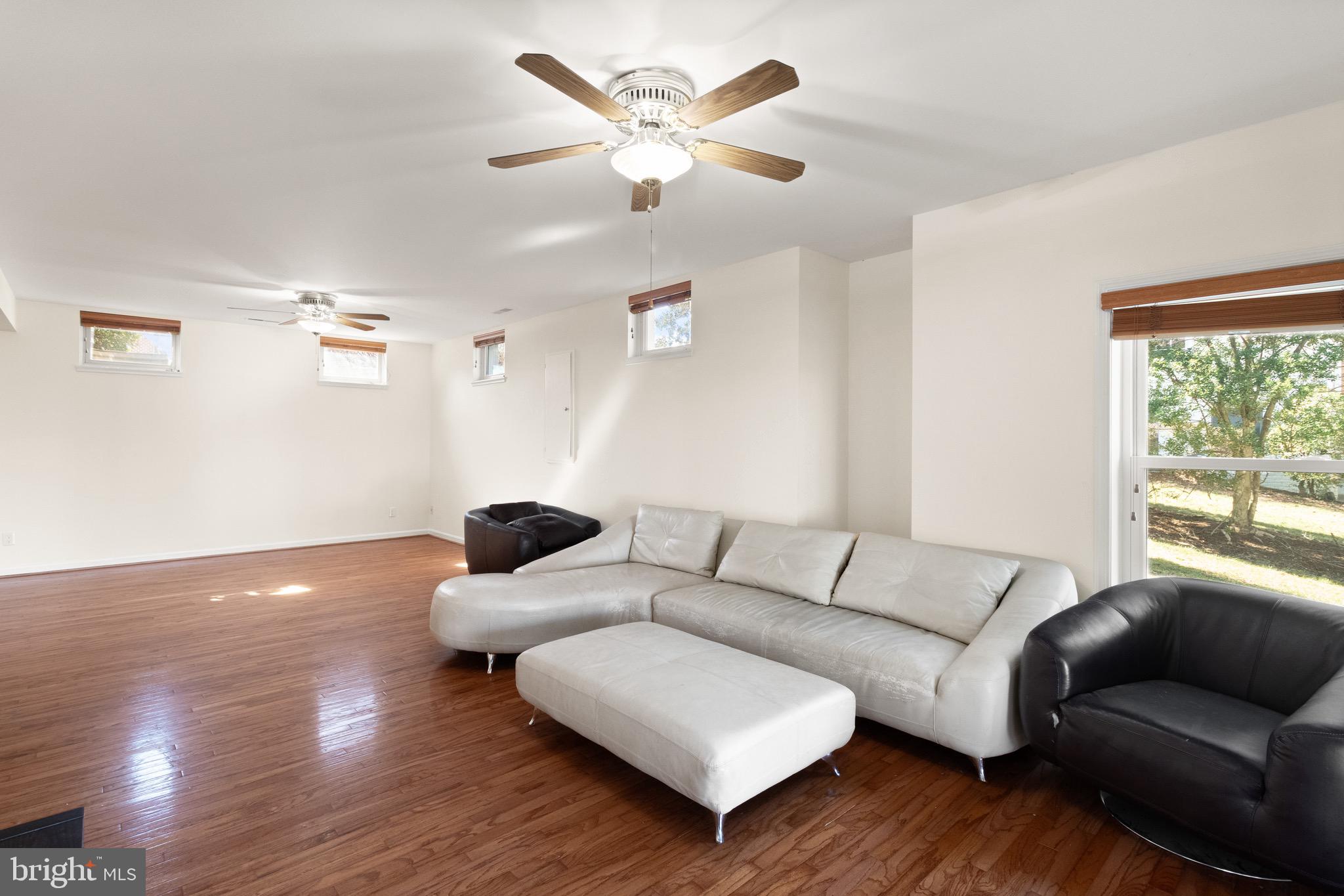 BUSH HILL WOODS - Residential