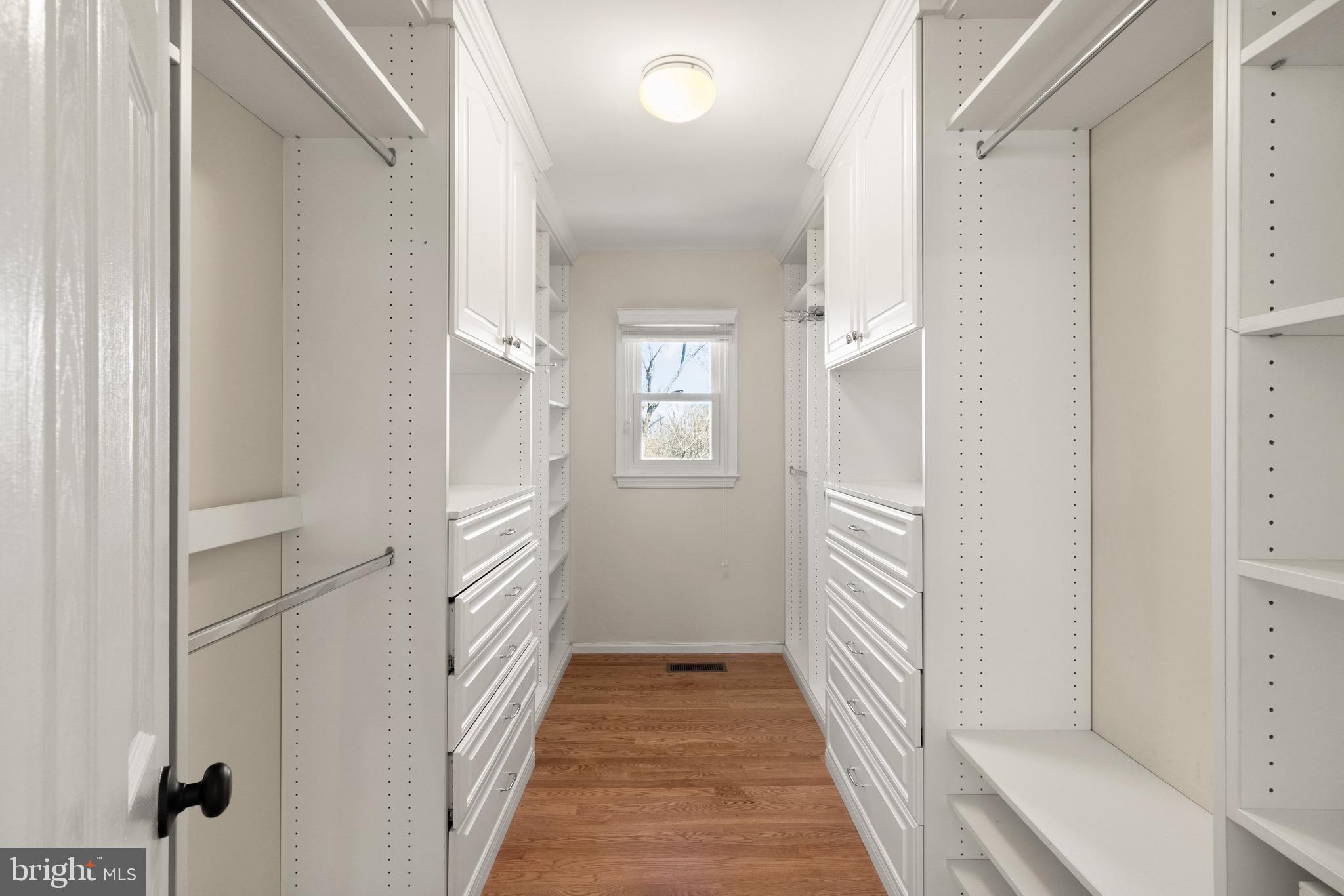 BUSH HILL WOODS - Residential