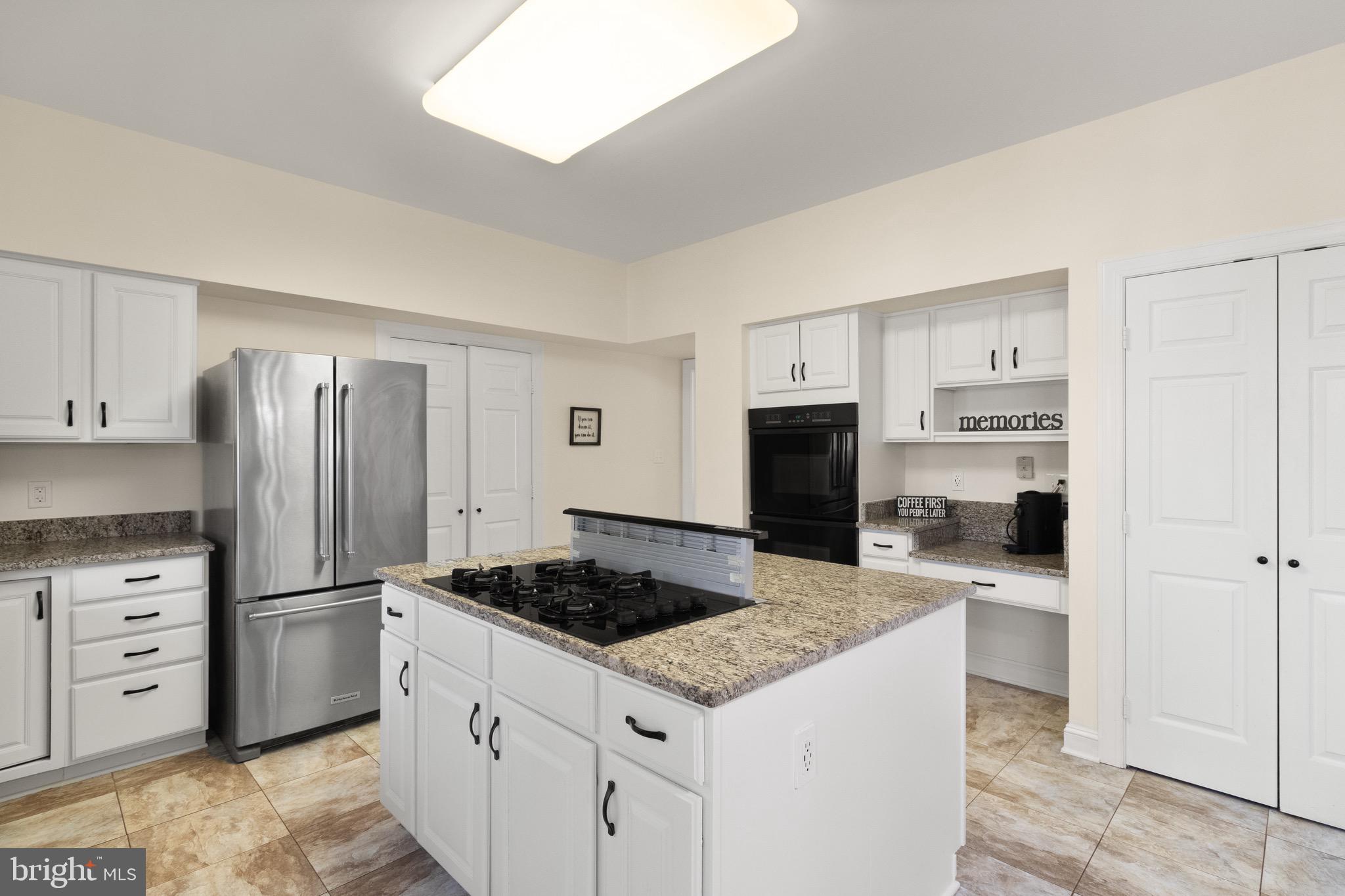 BUSH HILL WOODS - Residential