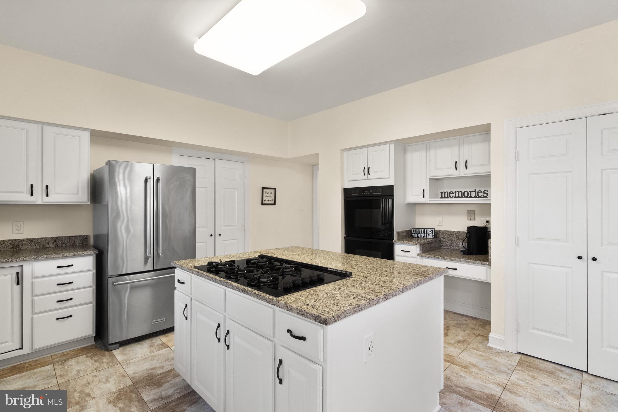 BUSH HILL WOODS - Residential