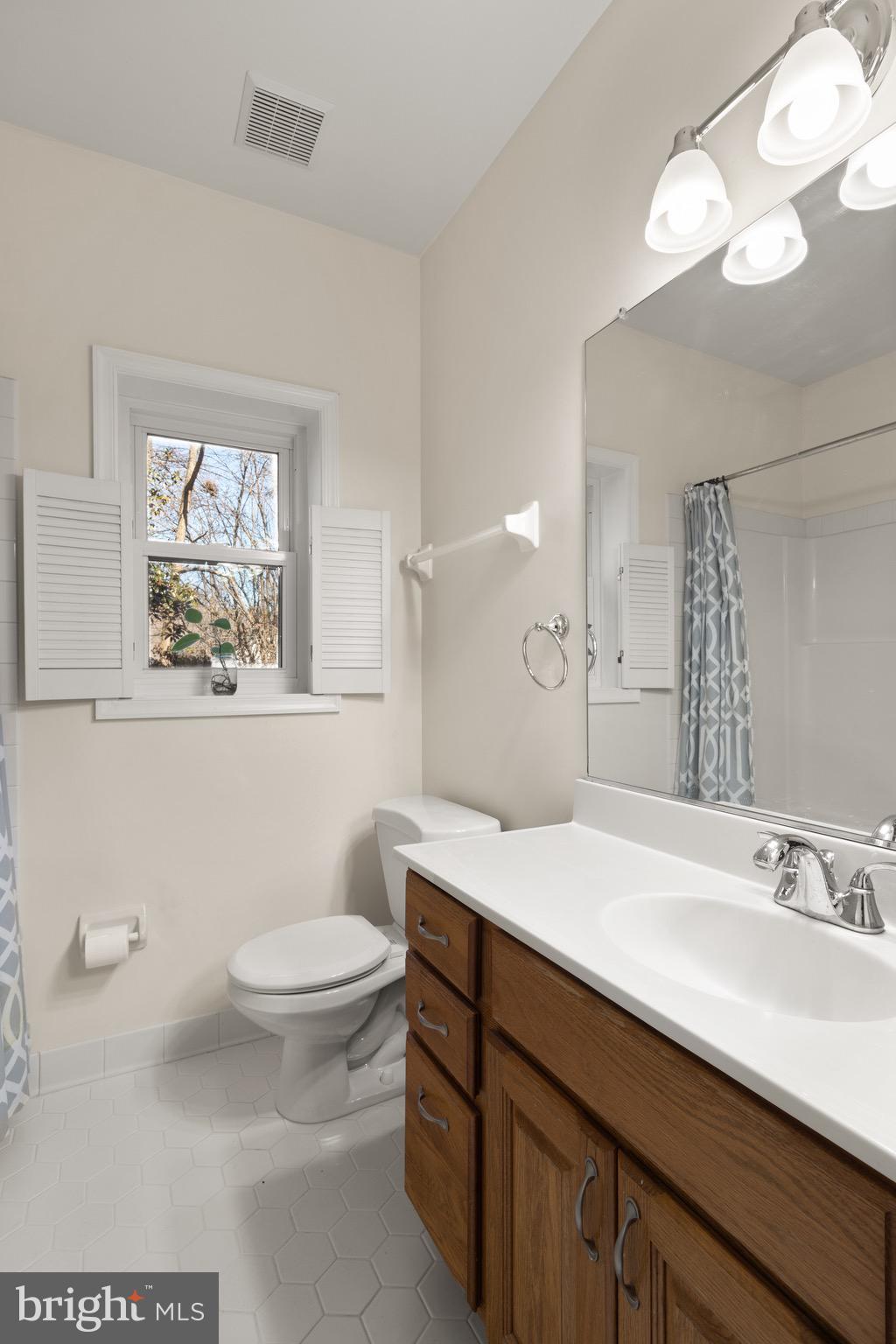 BUSH HILL WOODS - Residential