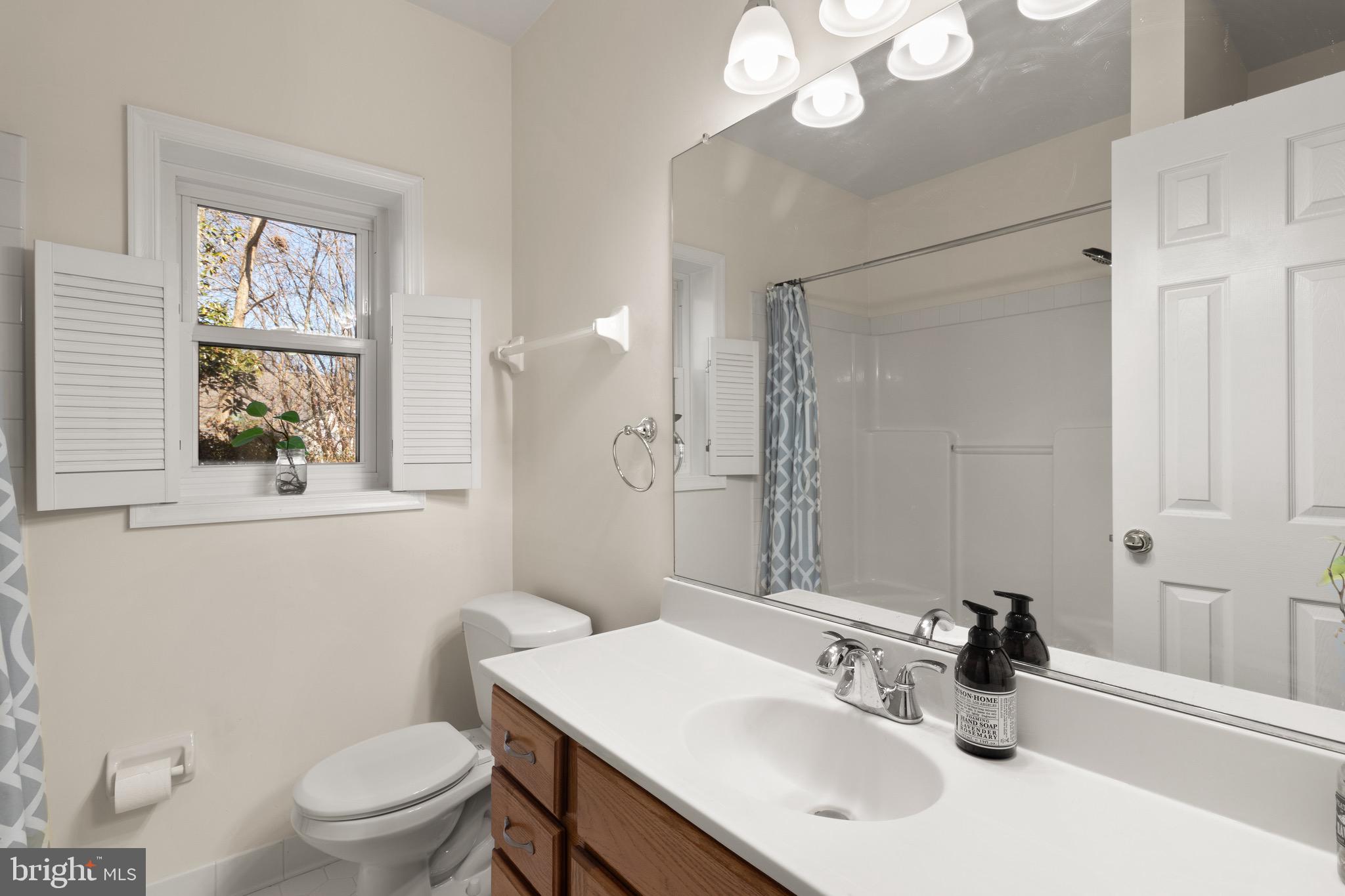 BUSH HILL WOODS - Residential