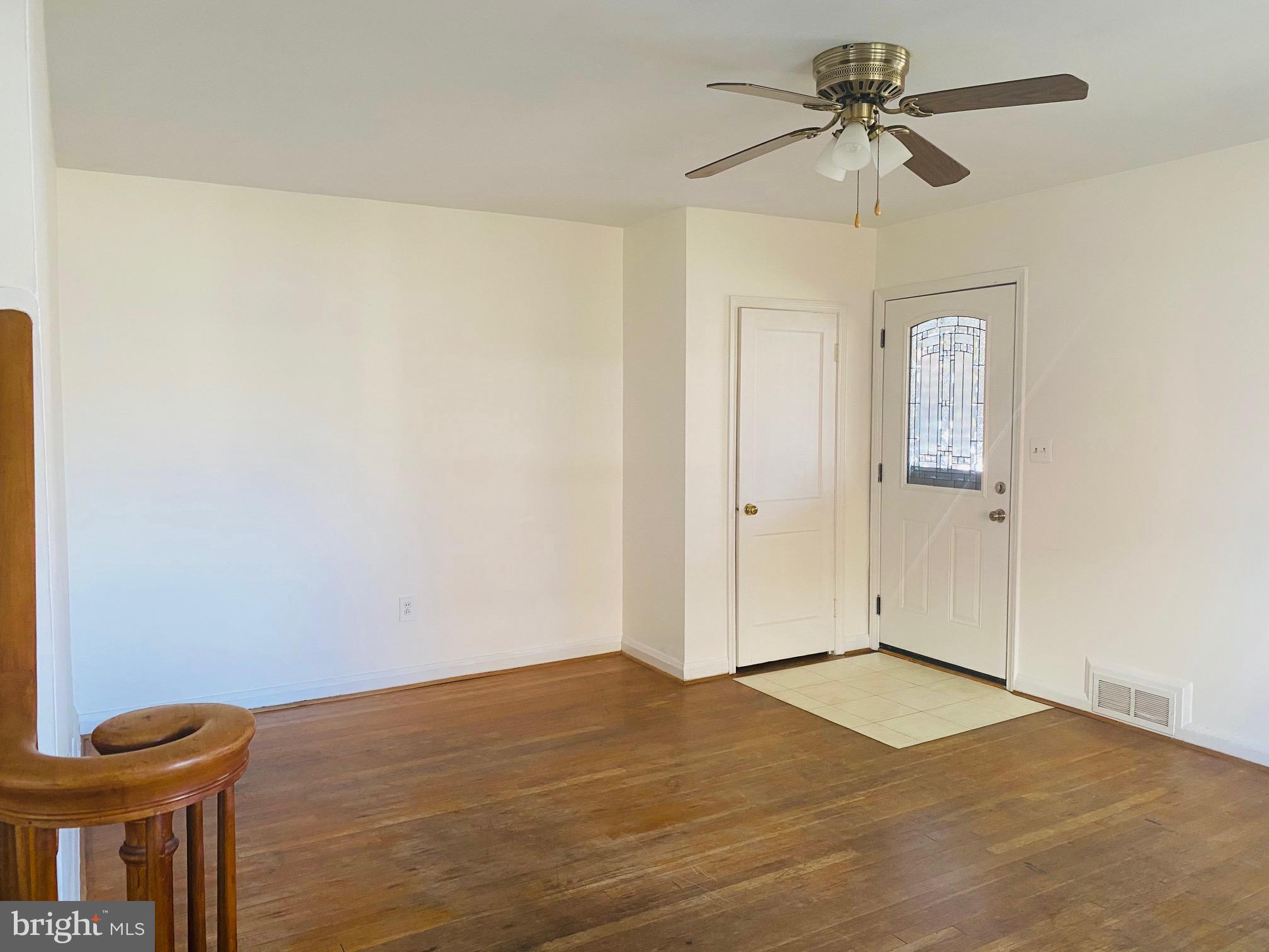 IDLEWOOD - Residential