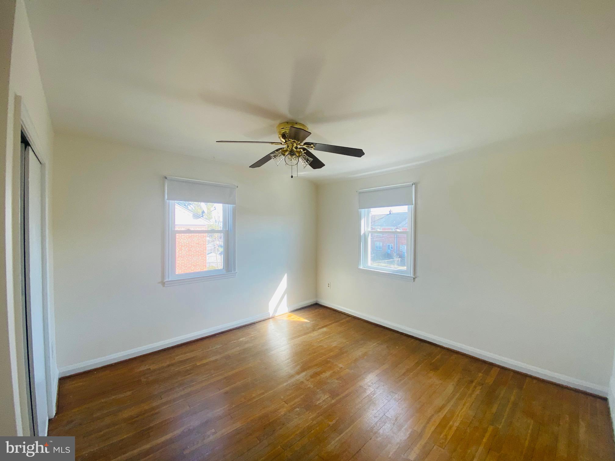 IDLEWOOD - Residential