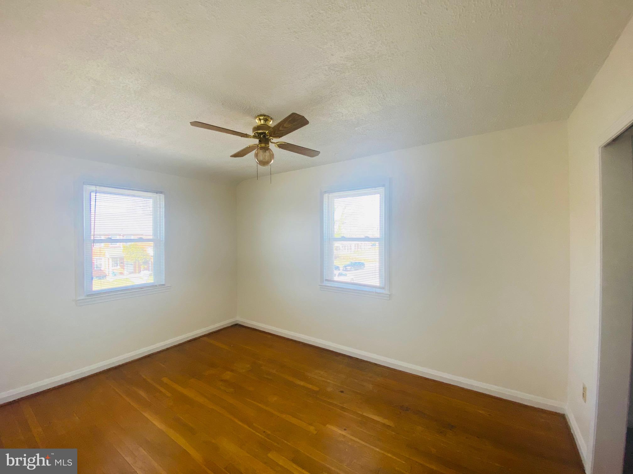 IDLEWOOD - Residential