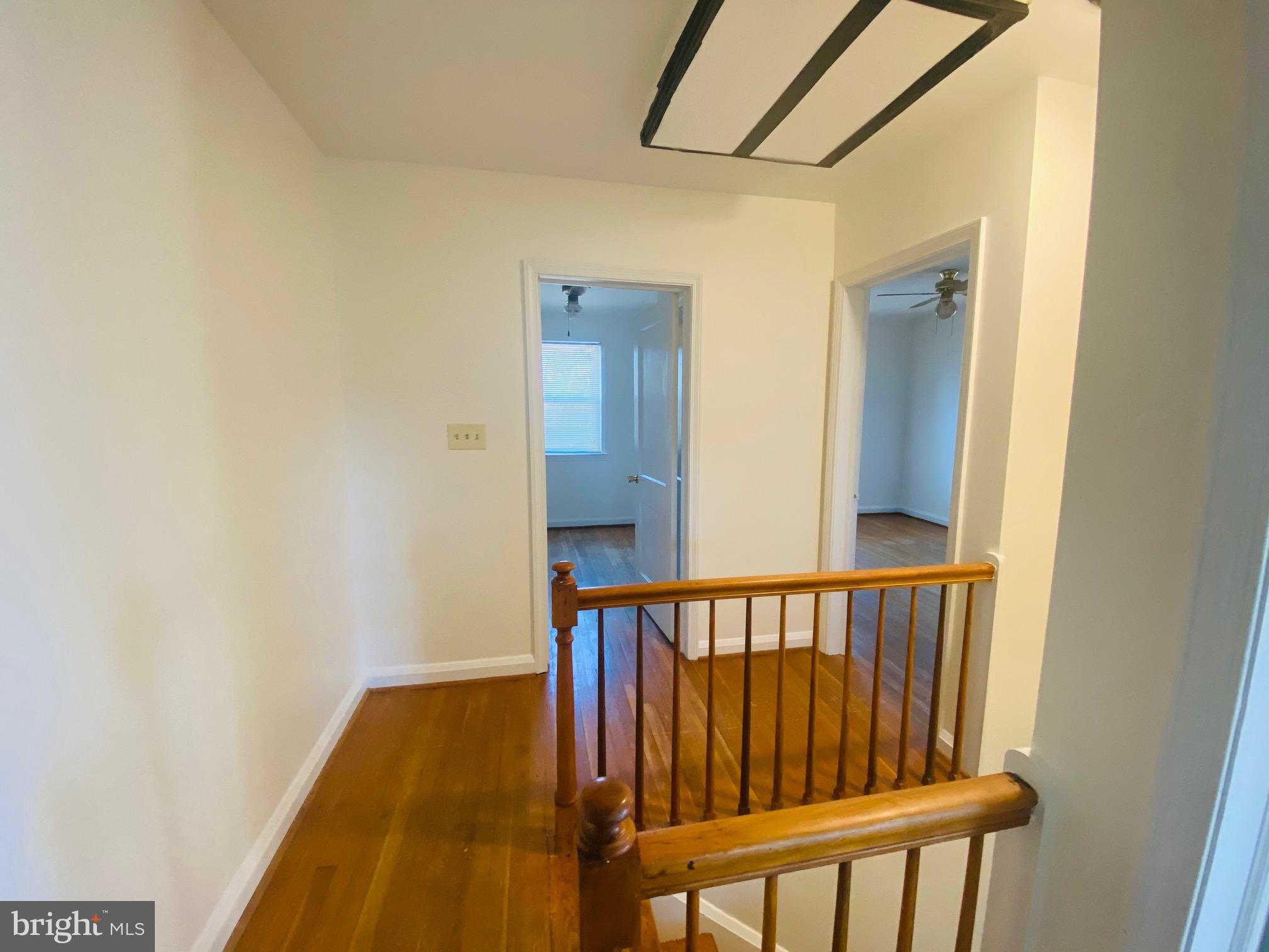 IDLEWOOD - Residential