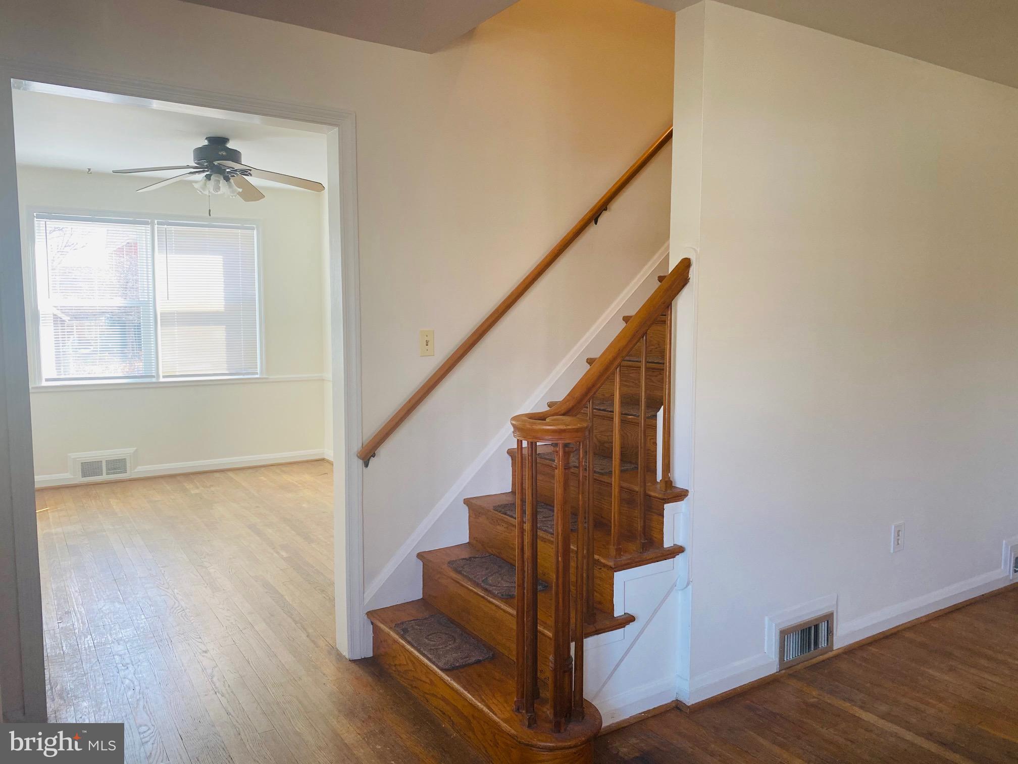 IDLEWOOD - Residential