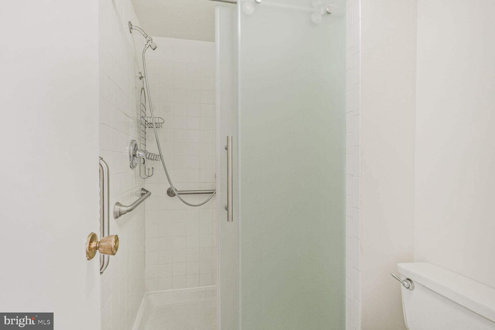 WESTLAKE PARK - Residential