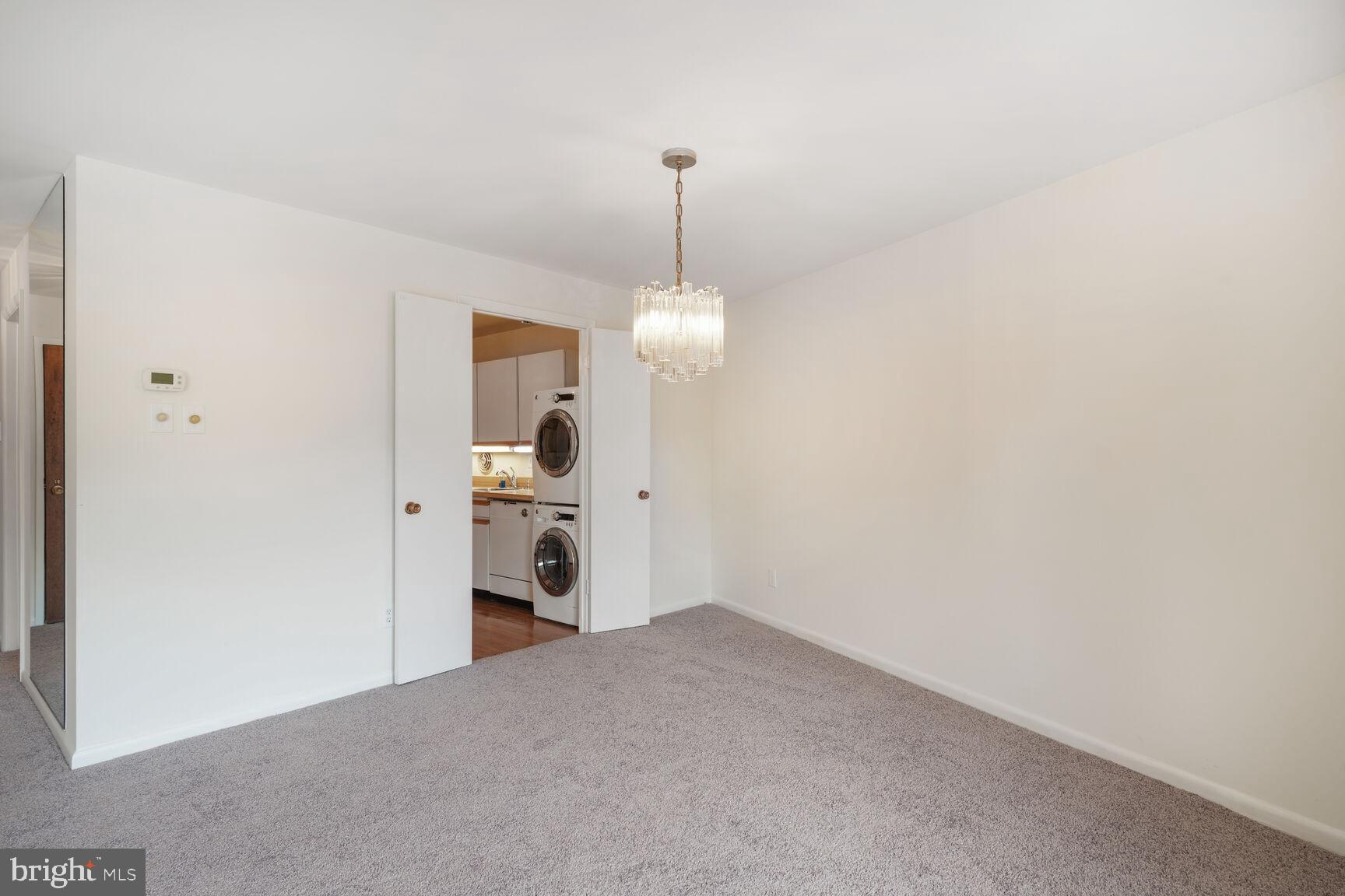 WESTLAKE PARK - Residential