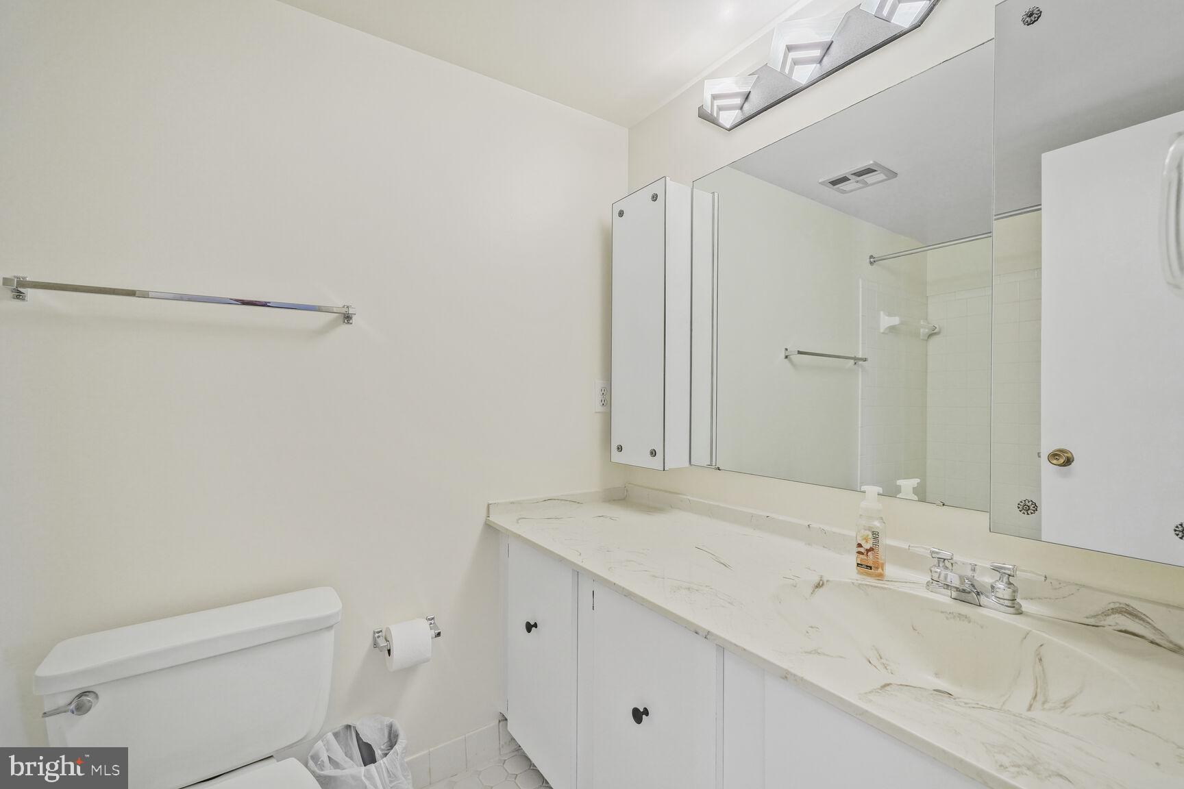 WESTLAKE PARK - Residential