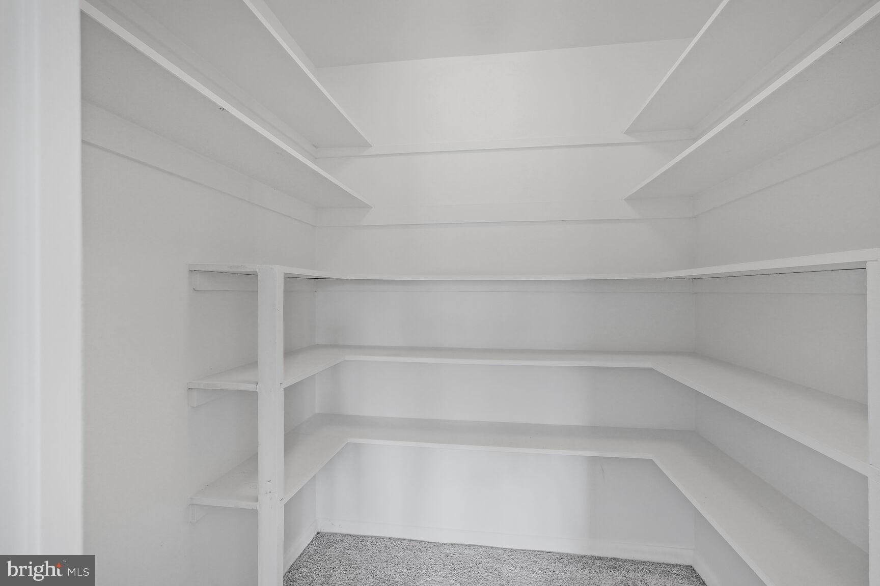 WESTLAKE PARK - Residential