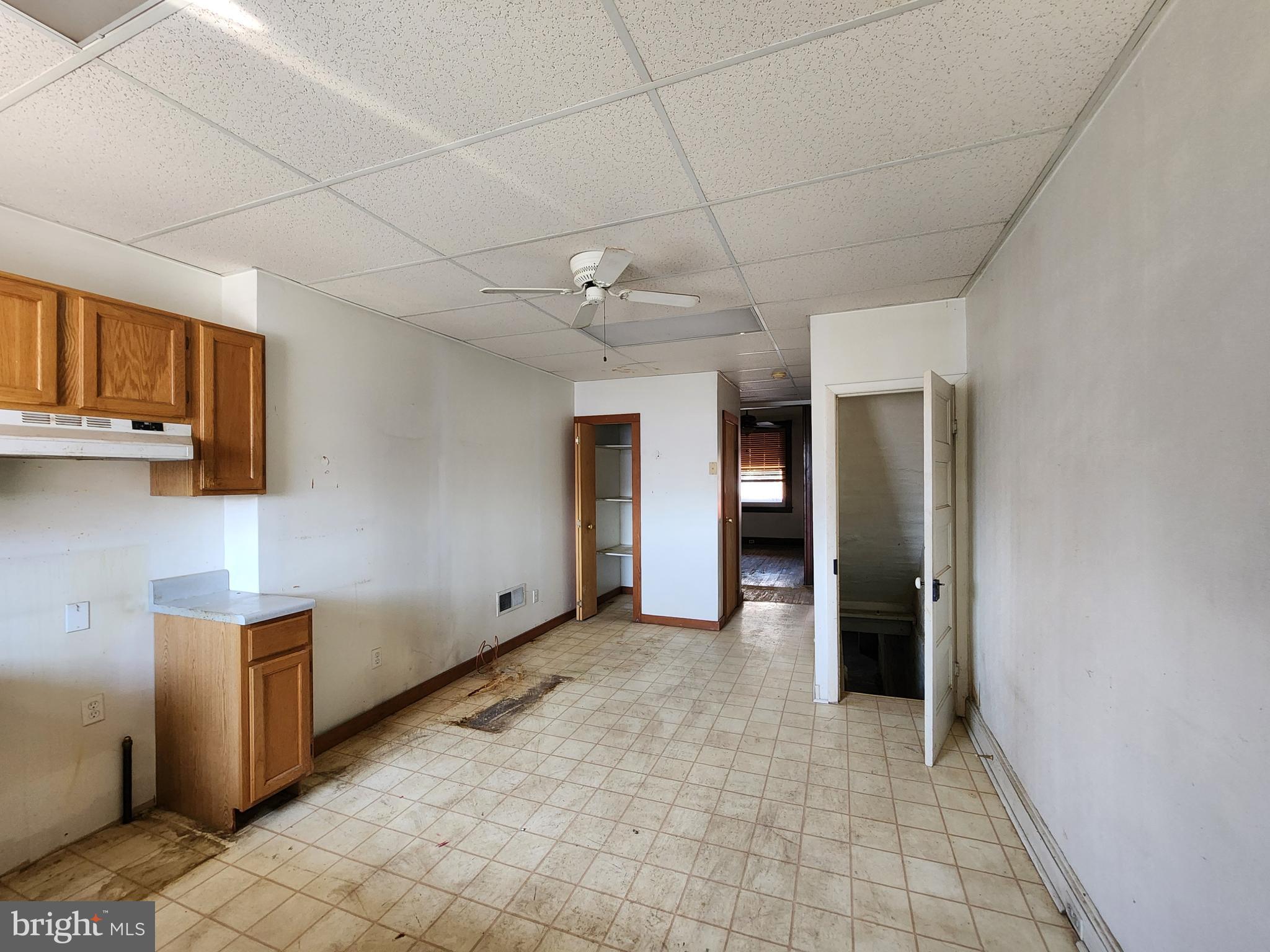 ELWOOD PARK - Residential