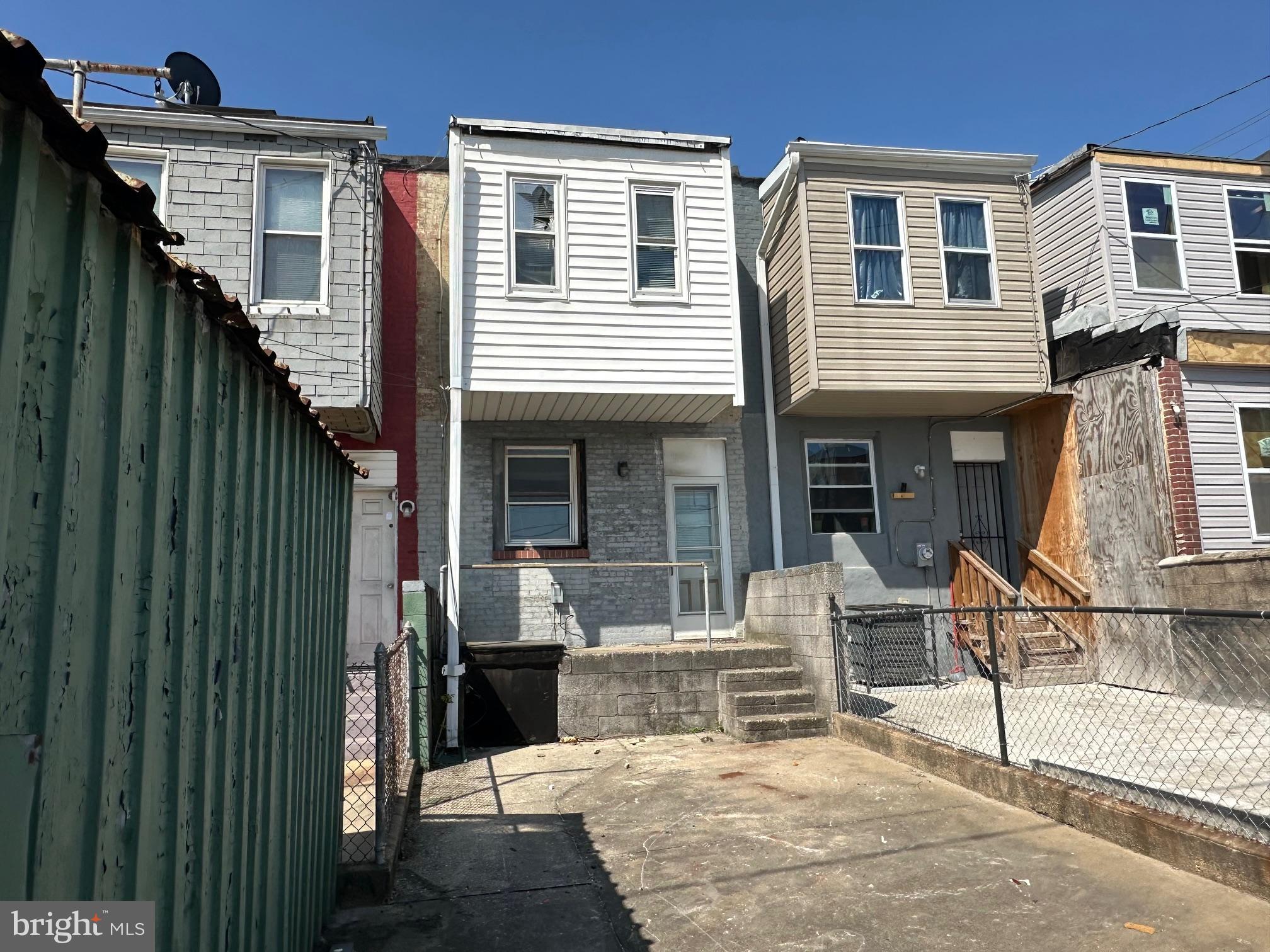 ELWOOD PARK - Residential