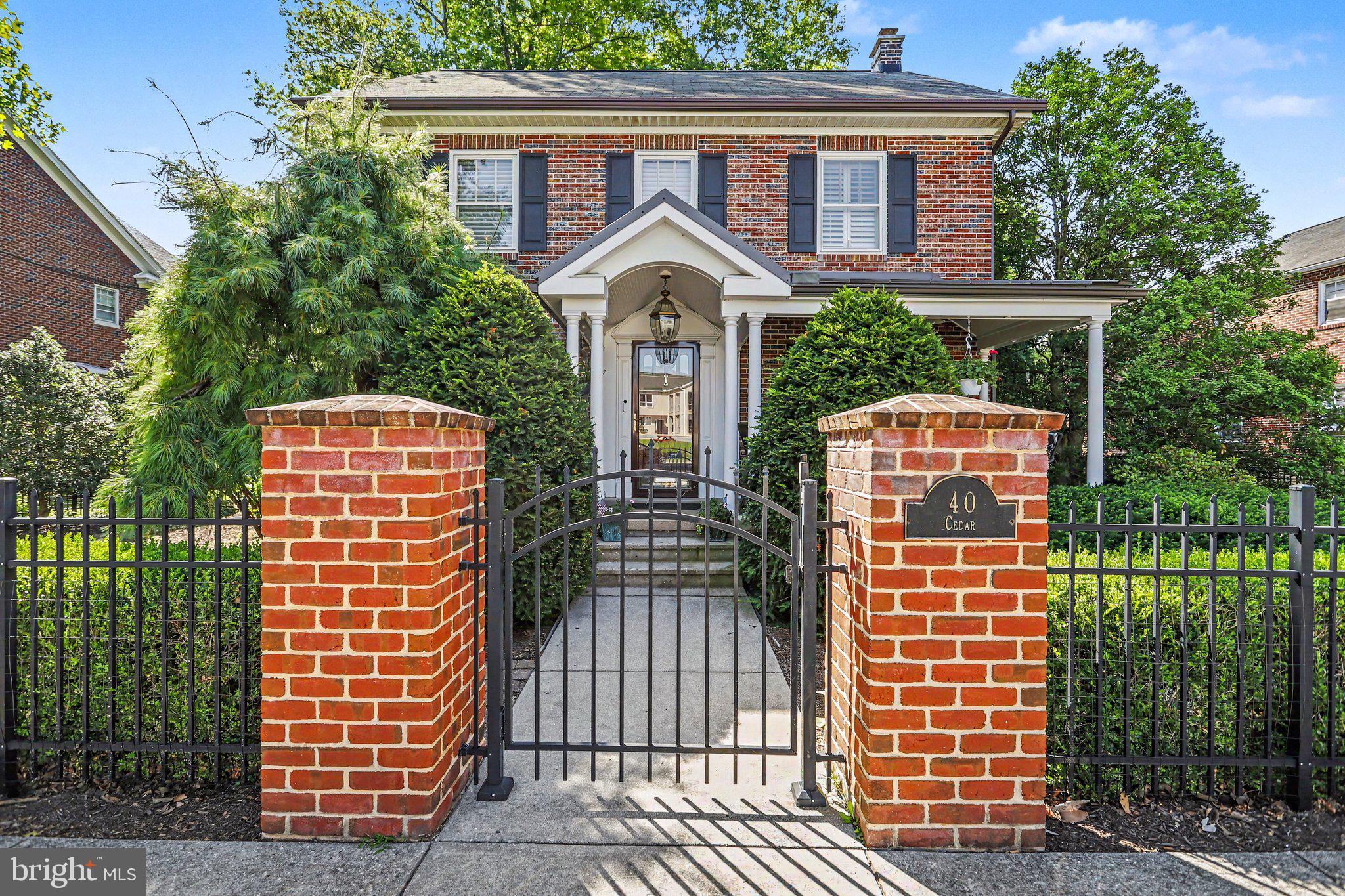 40 CEDAR AVENUE