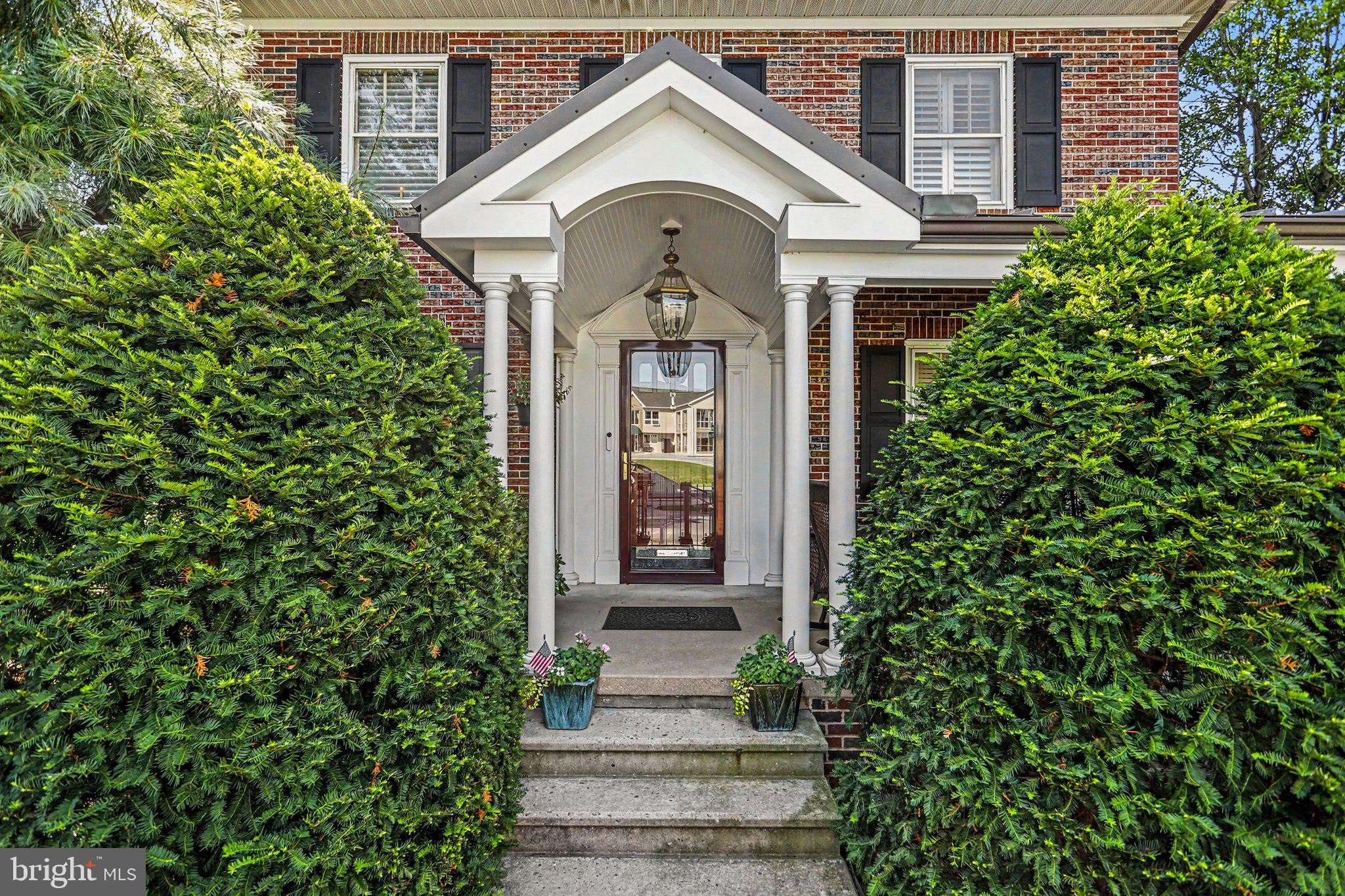 40 CEDAR AVENUE