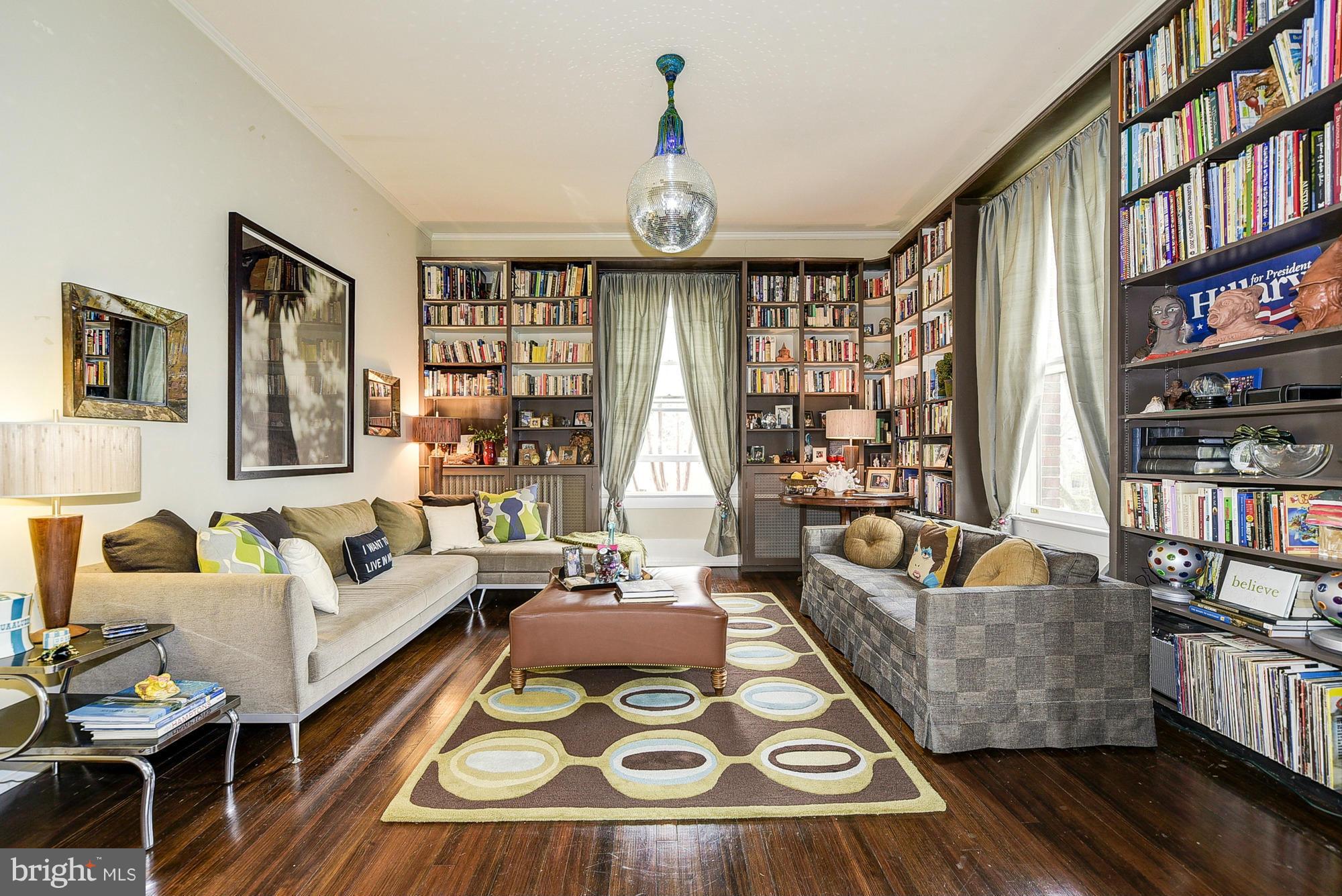 CLEVELAND PARK - Residential