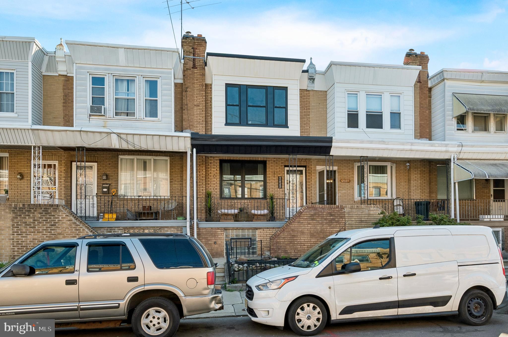 PORT RICHMOND - Residential