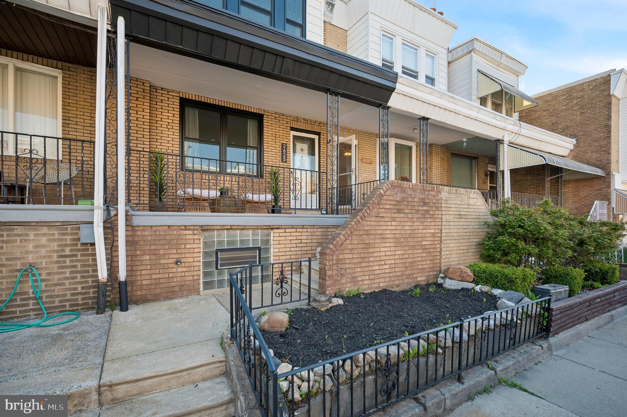 PORT RICHMOND - Residential