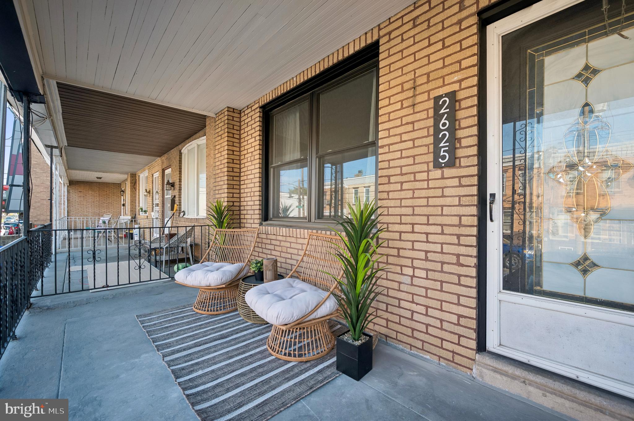 2625 E VENANGO STREET