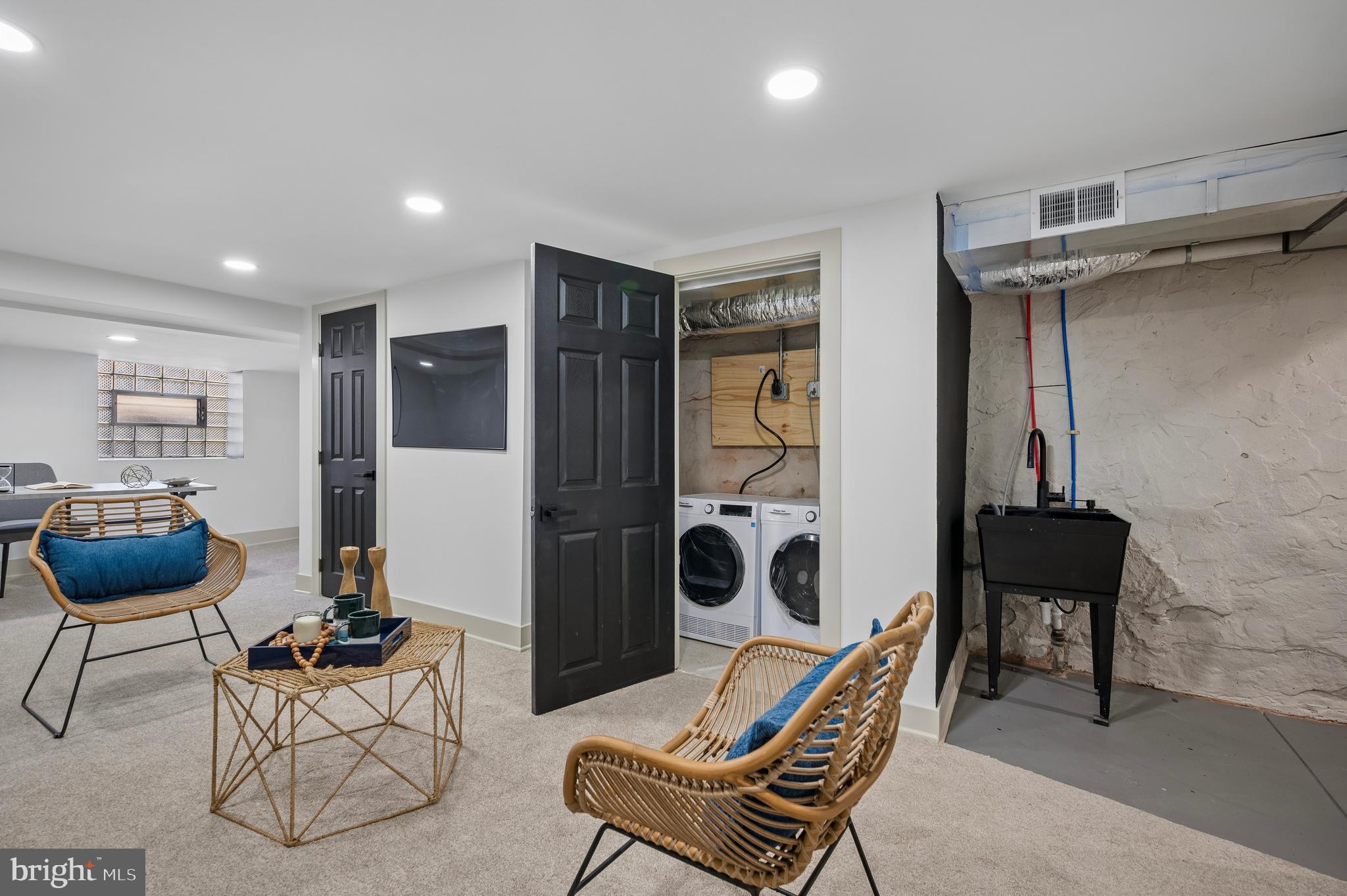 PORT RICHMOND - Residential