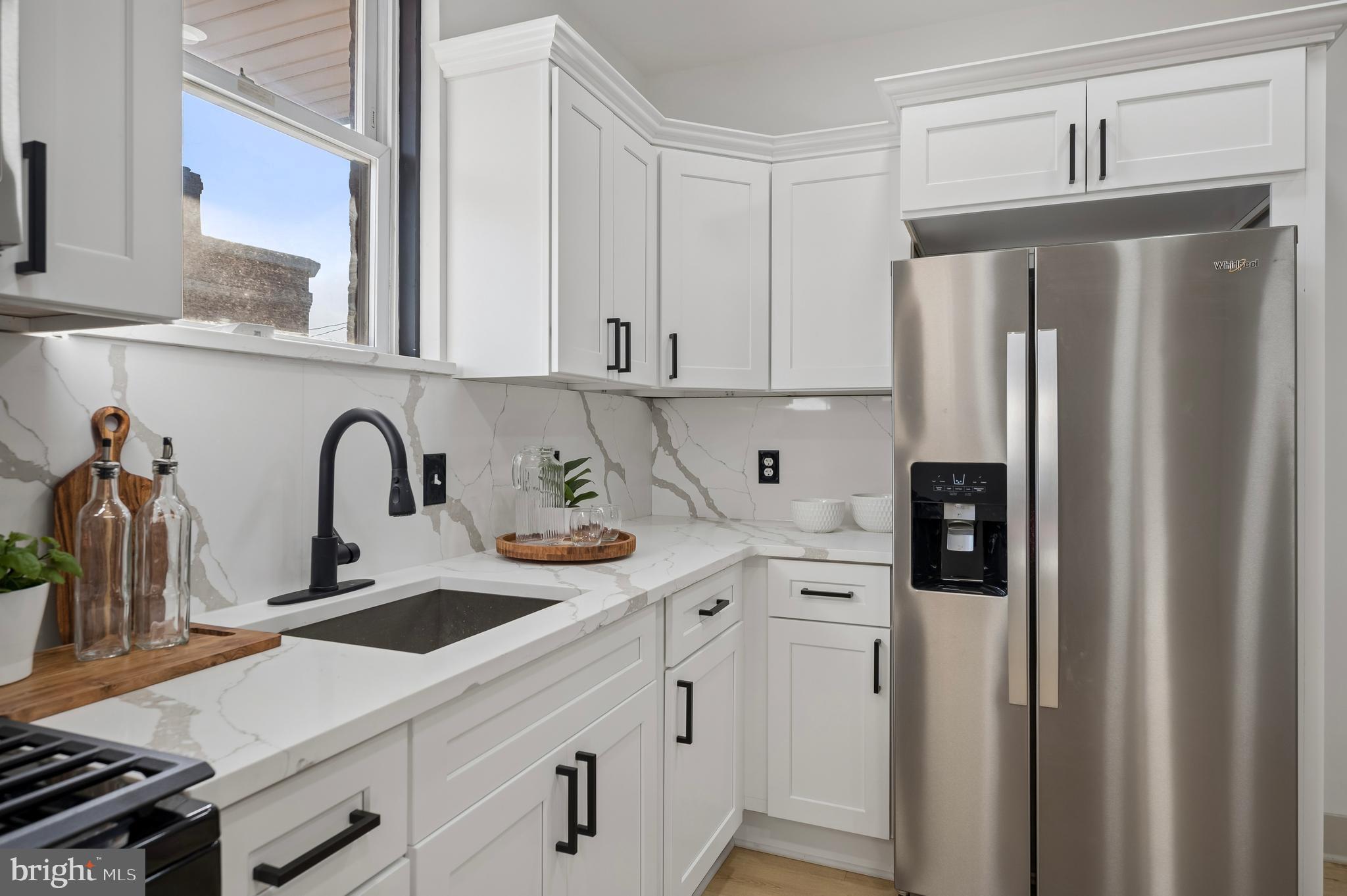 PORT RICHMOND - Residential