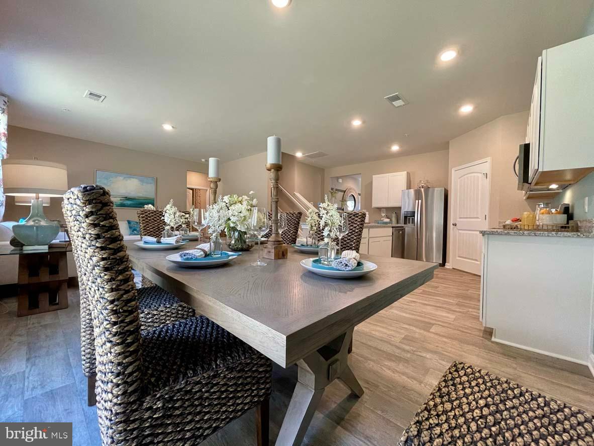 BARKSDALE CROSSING - Residential