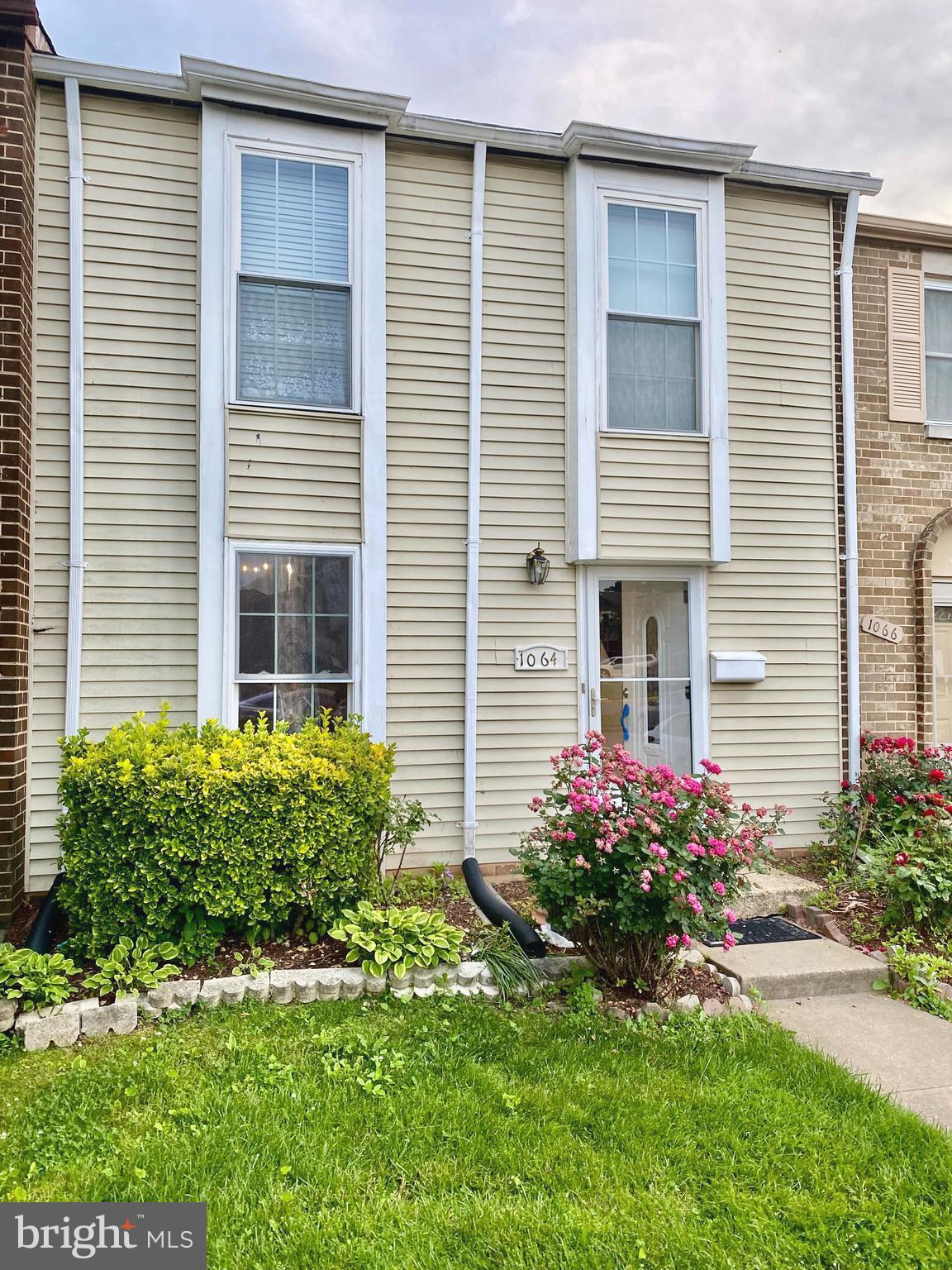 1064 W SIDE DRIVE 25-F