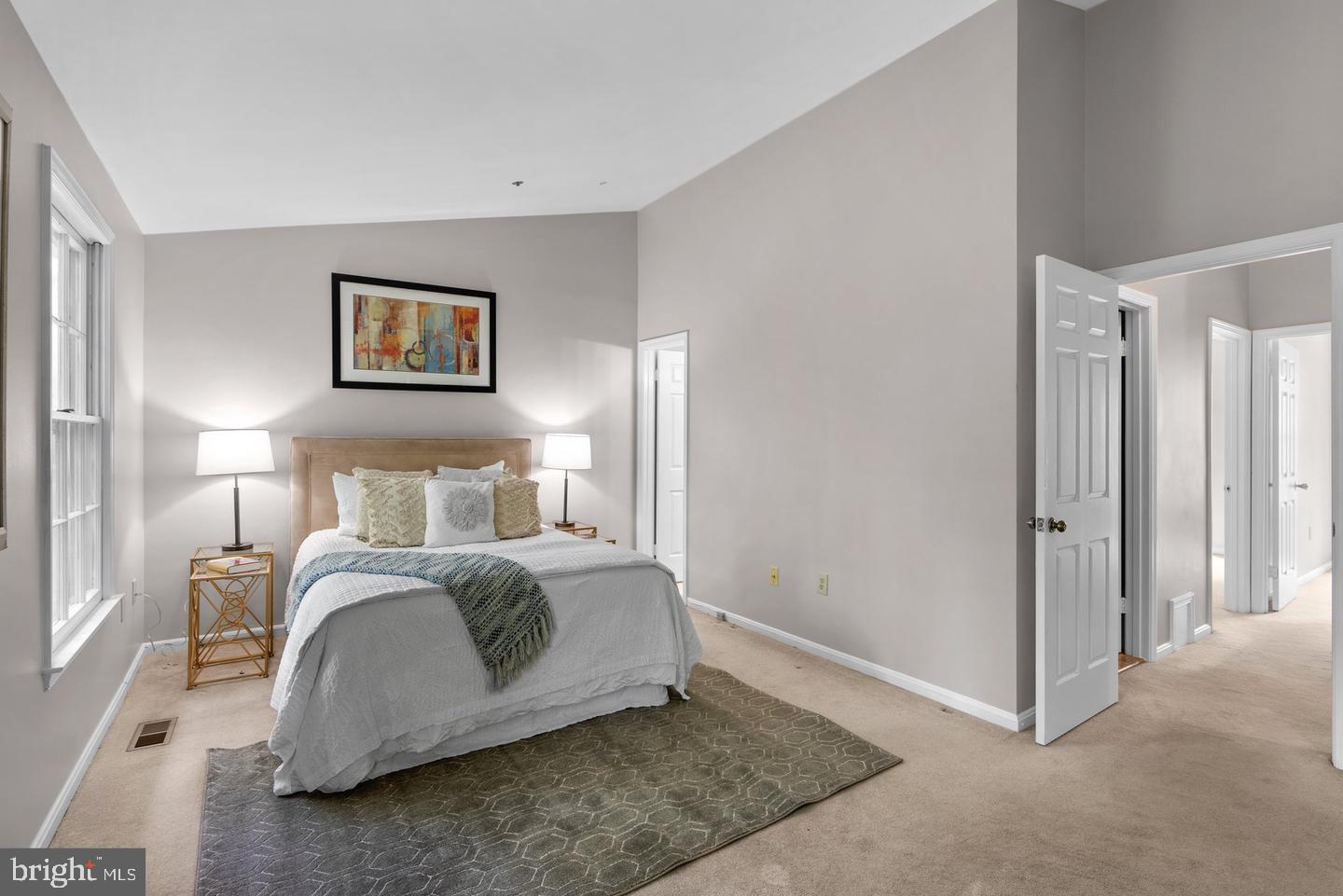 PLAZA GARDENS - Residential Lease