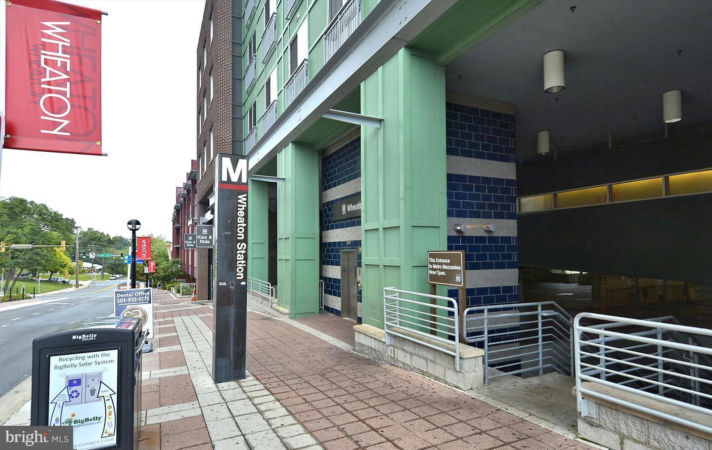 PLAZA GARDENS - Residential Lease