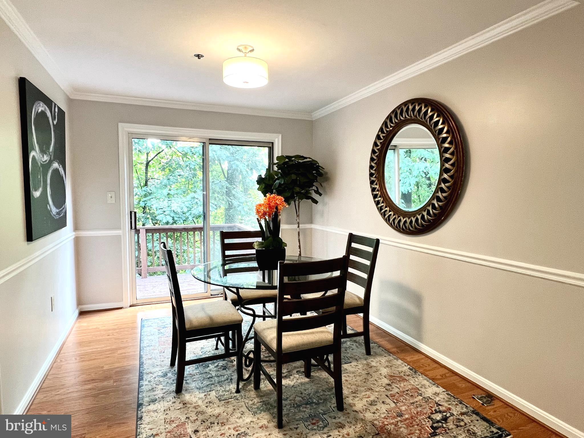 PLAZA GARDENS - Residential Lease