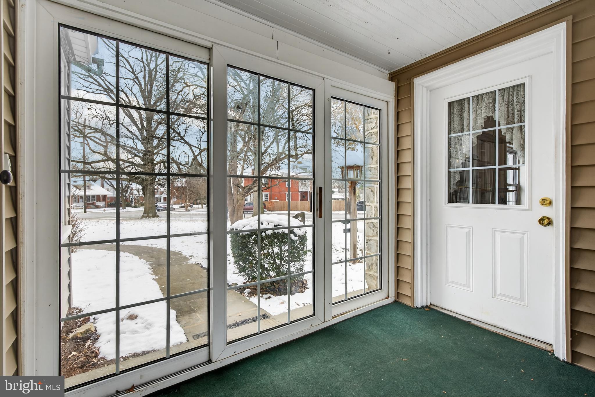 COLUMBIA - Residential