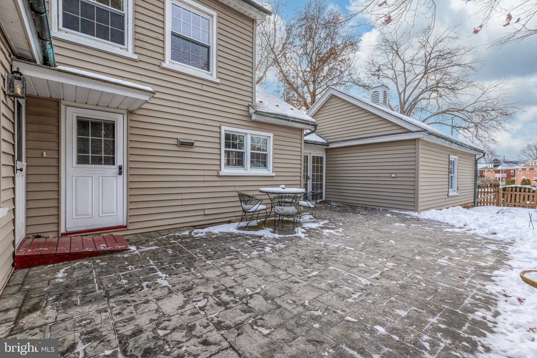 COLUMBIA - Residential