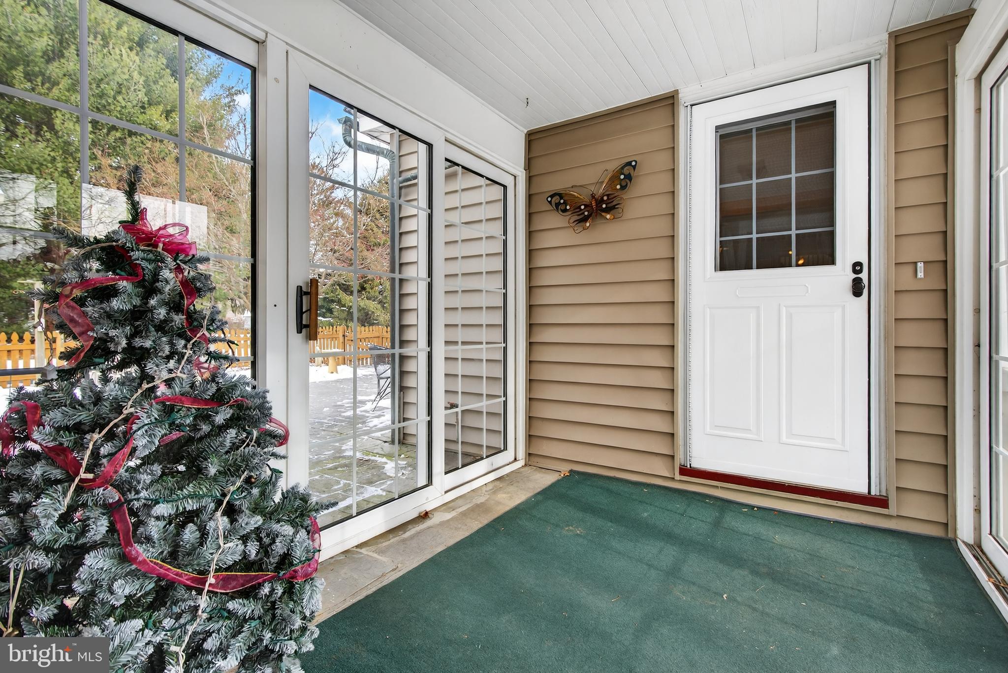 COLUMBIA - Residential