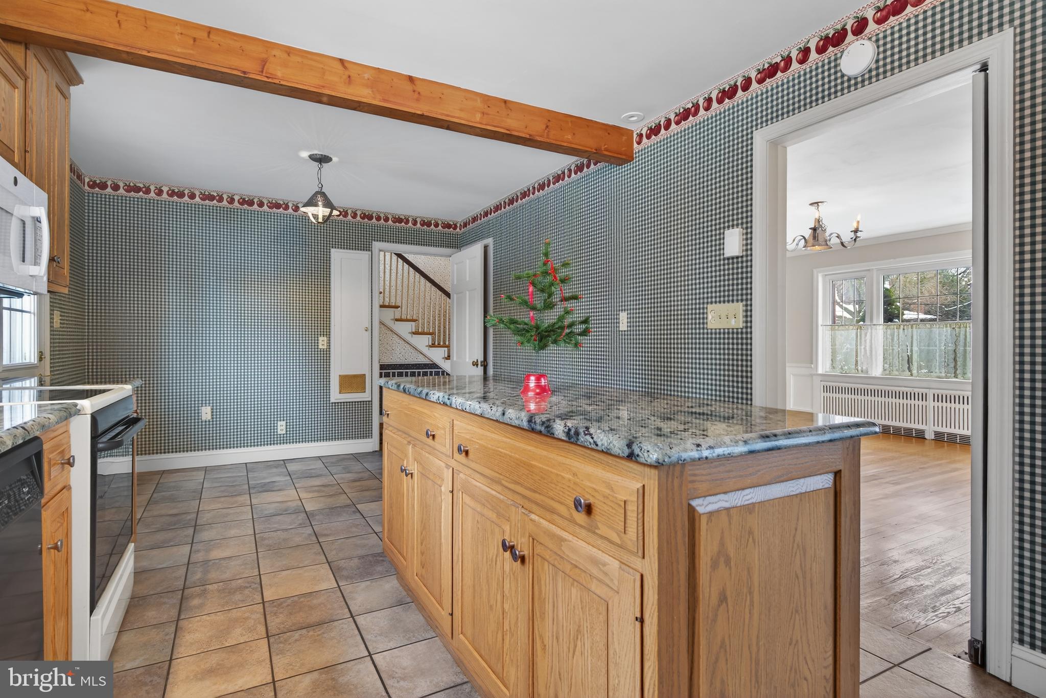 COLUMBIA - Residential