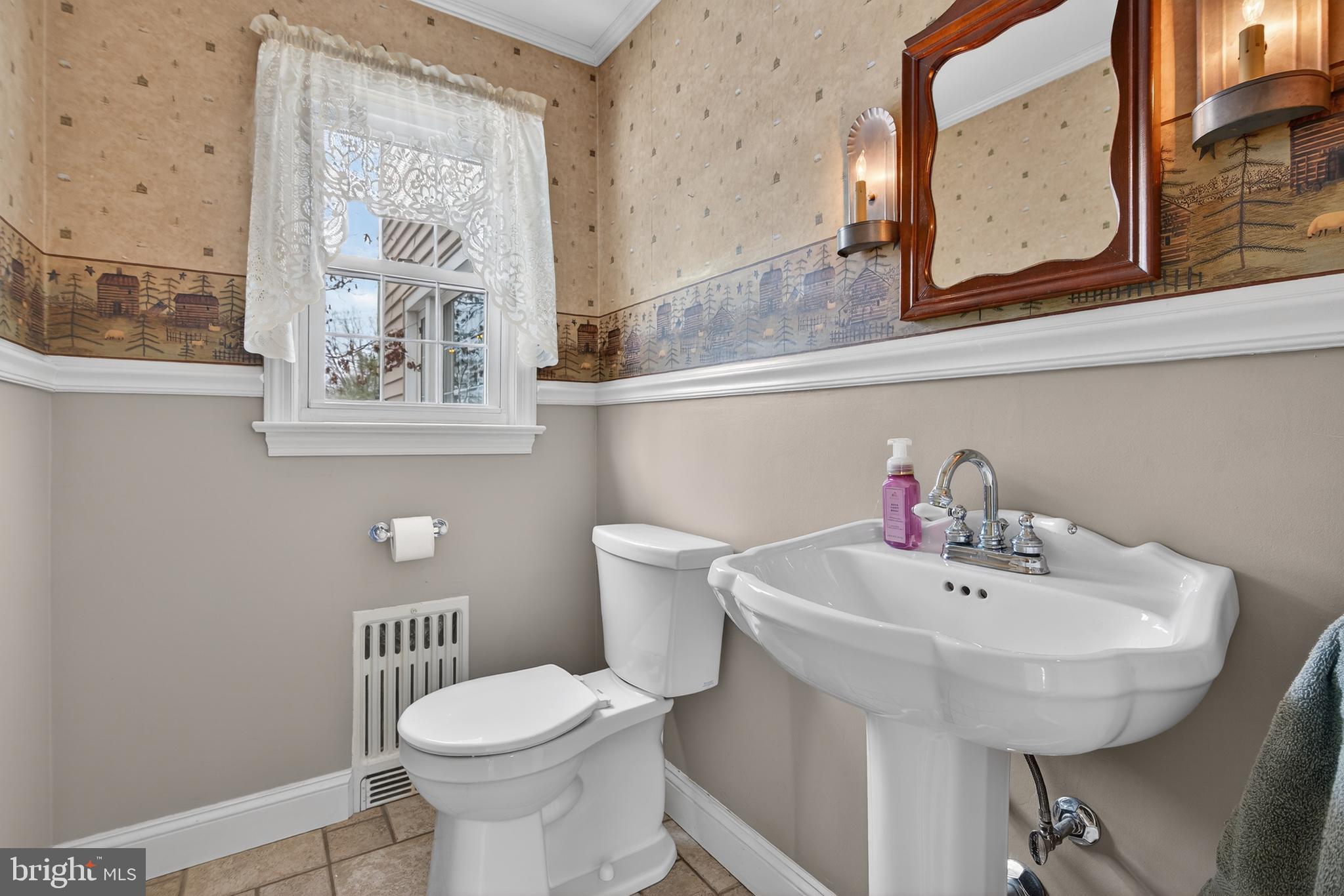 COLUMBIA - Residential