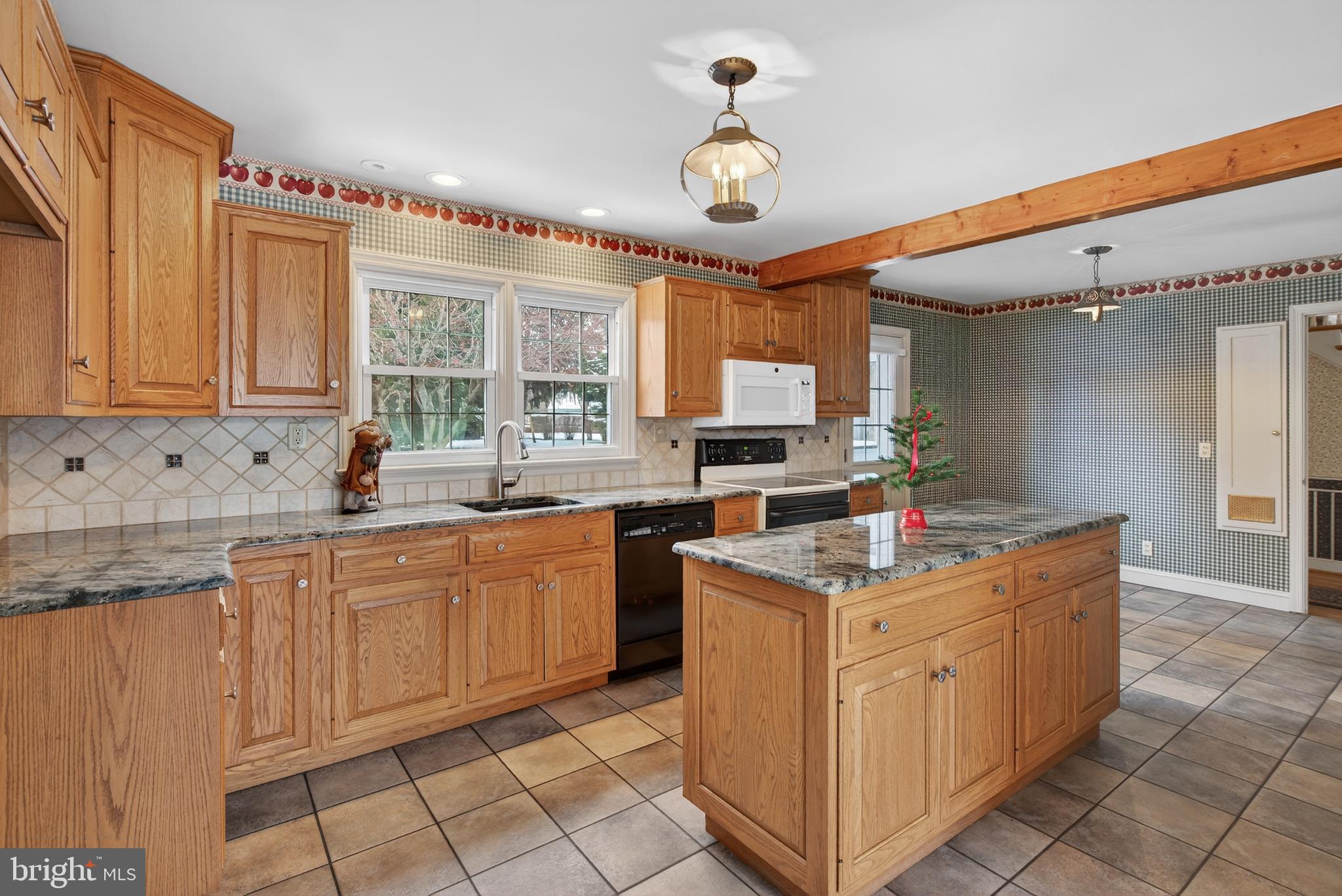 COLUMBIA - Residential