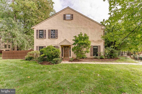 Townhouse For Sale - 1201 Weatherstone Drive #1201<br/> PAOLI, PA 19301