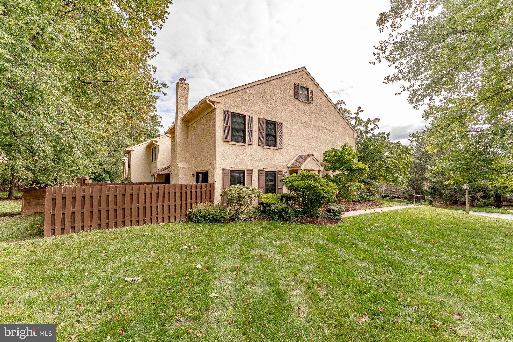 1201 WEATHERSTONE DRIVE 1201