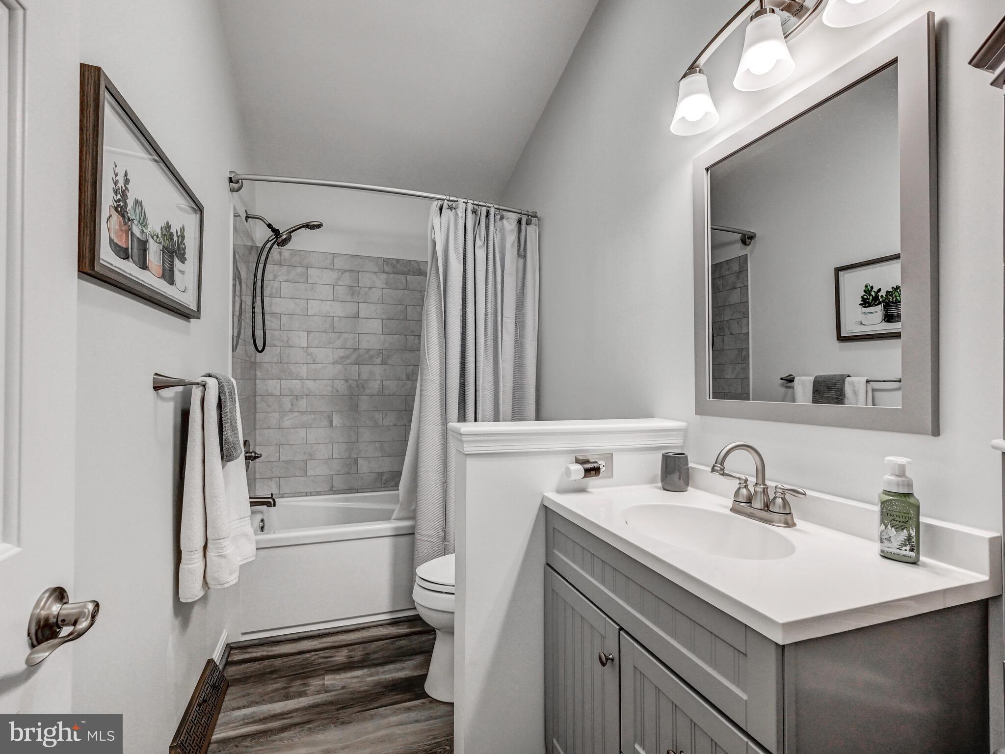 OAK RIDGE - Residential