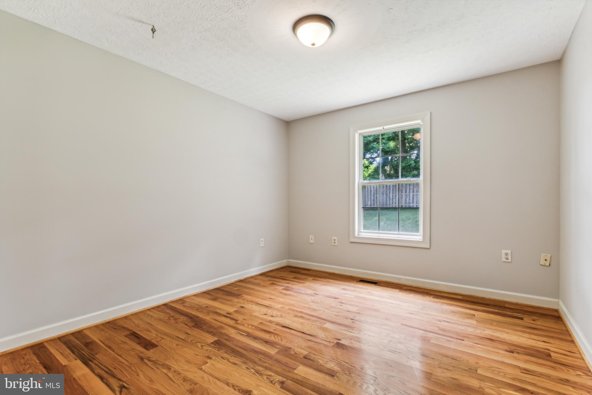 LIMESTONE TERRACE - Residential