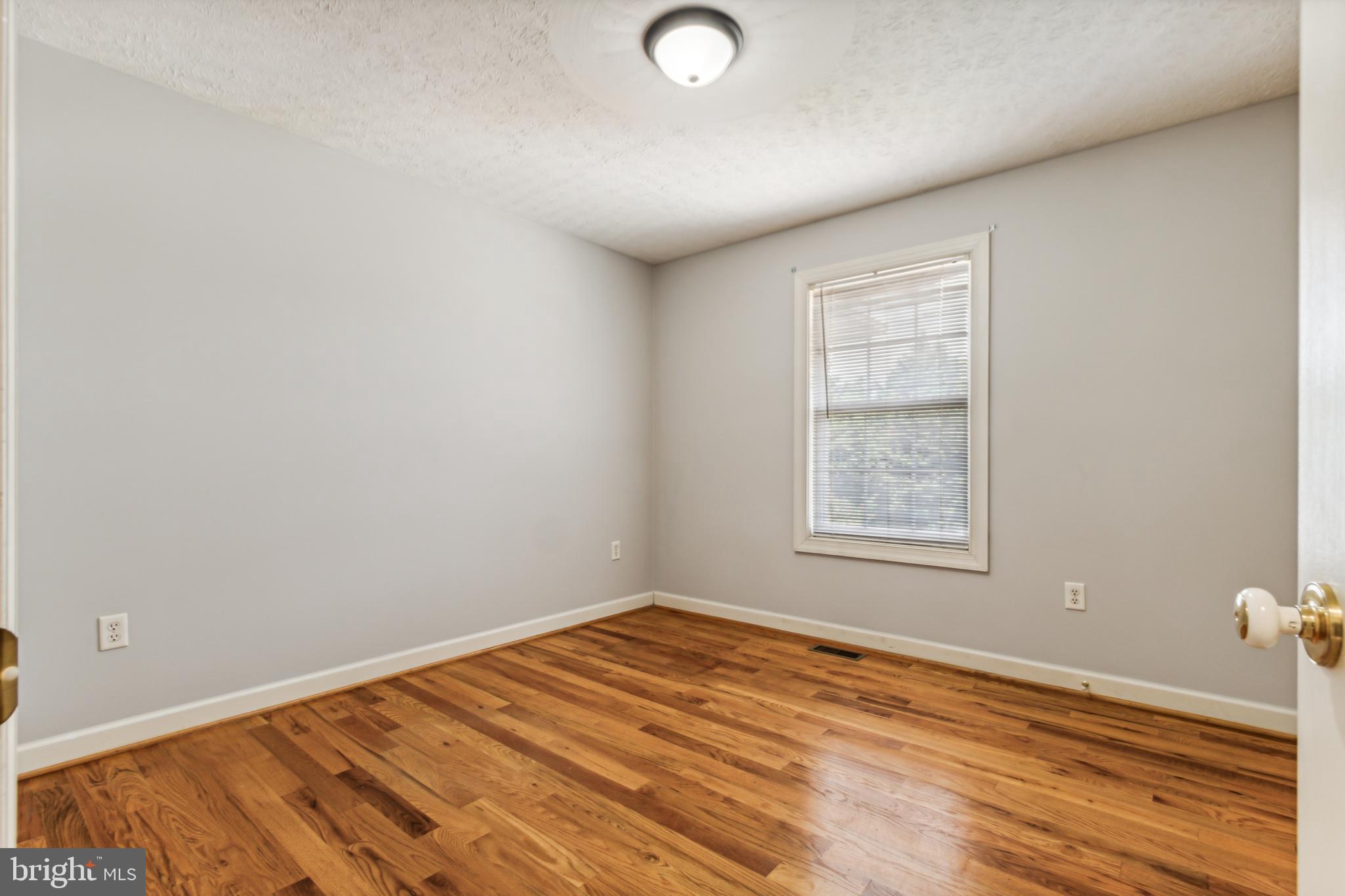 LIMESTONE TERRACE - Residential