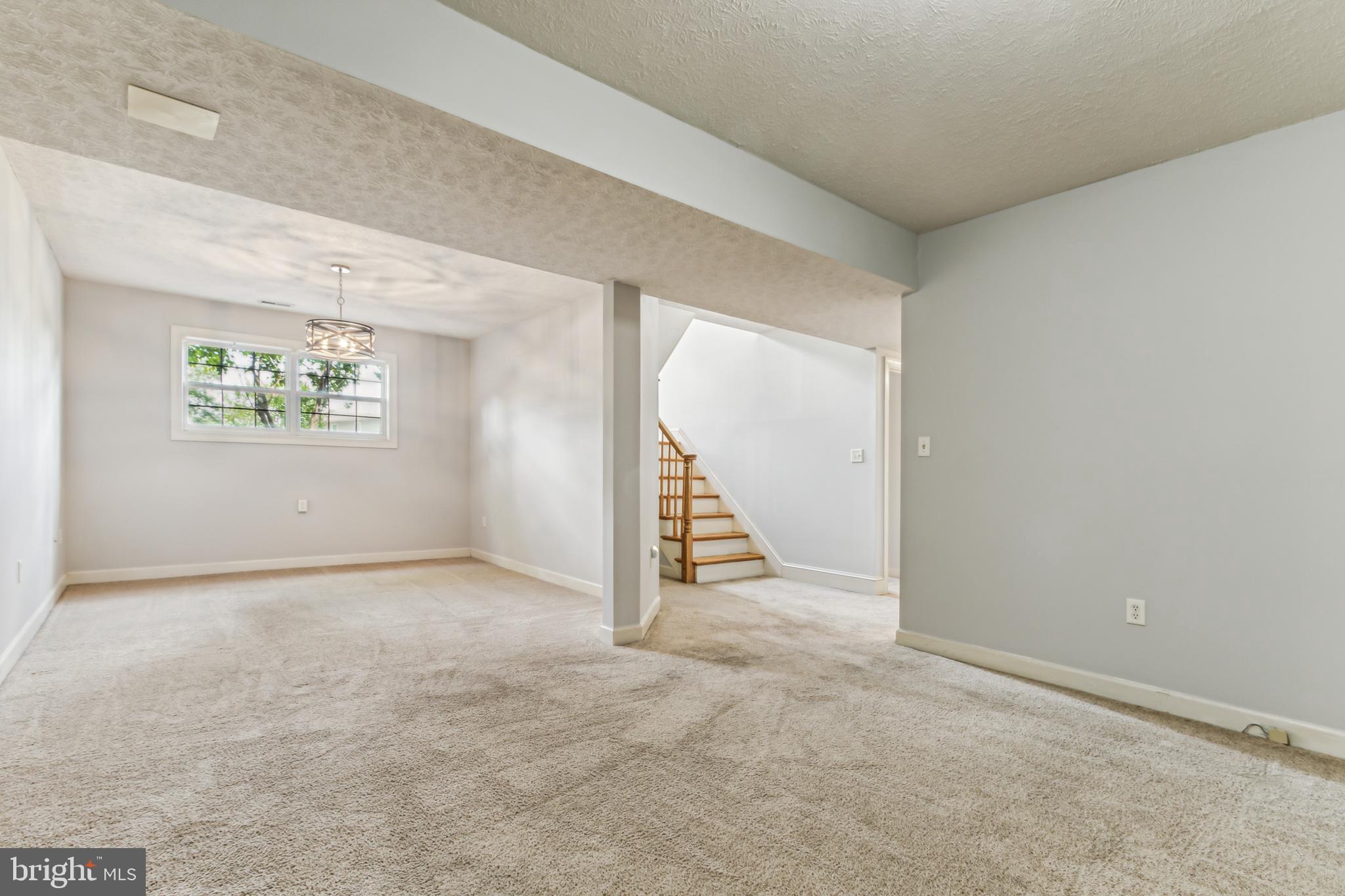 LIMESTONE TERRACE - Residential