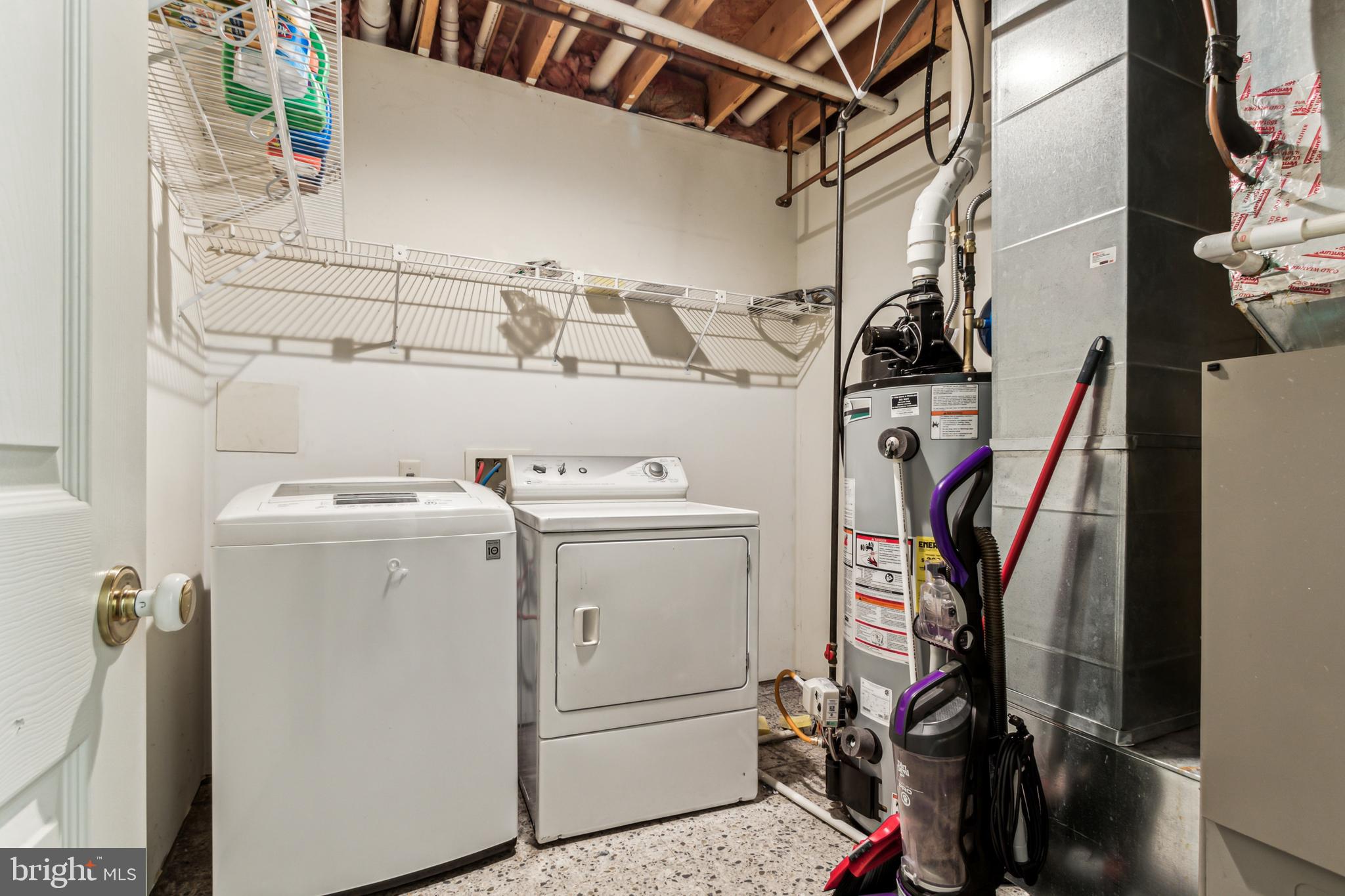 LIMESTONE TERRACE - Residential