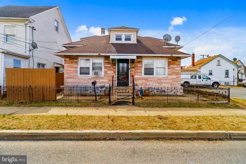 Homes For Sale - 208 Kossuth Street<br/> RIVERSIDE, NJ 08075