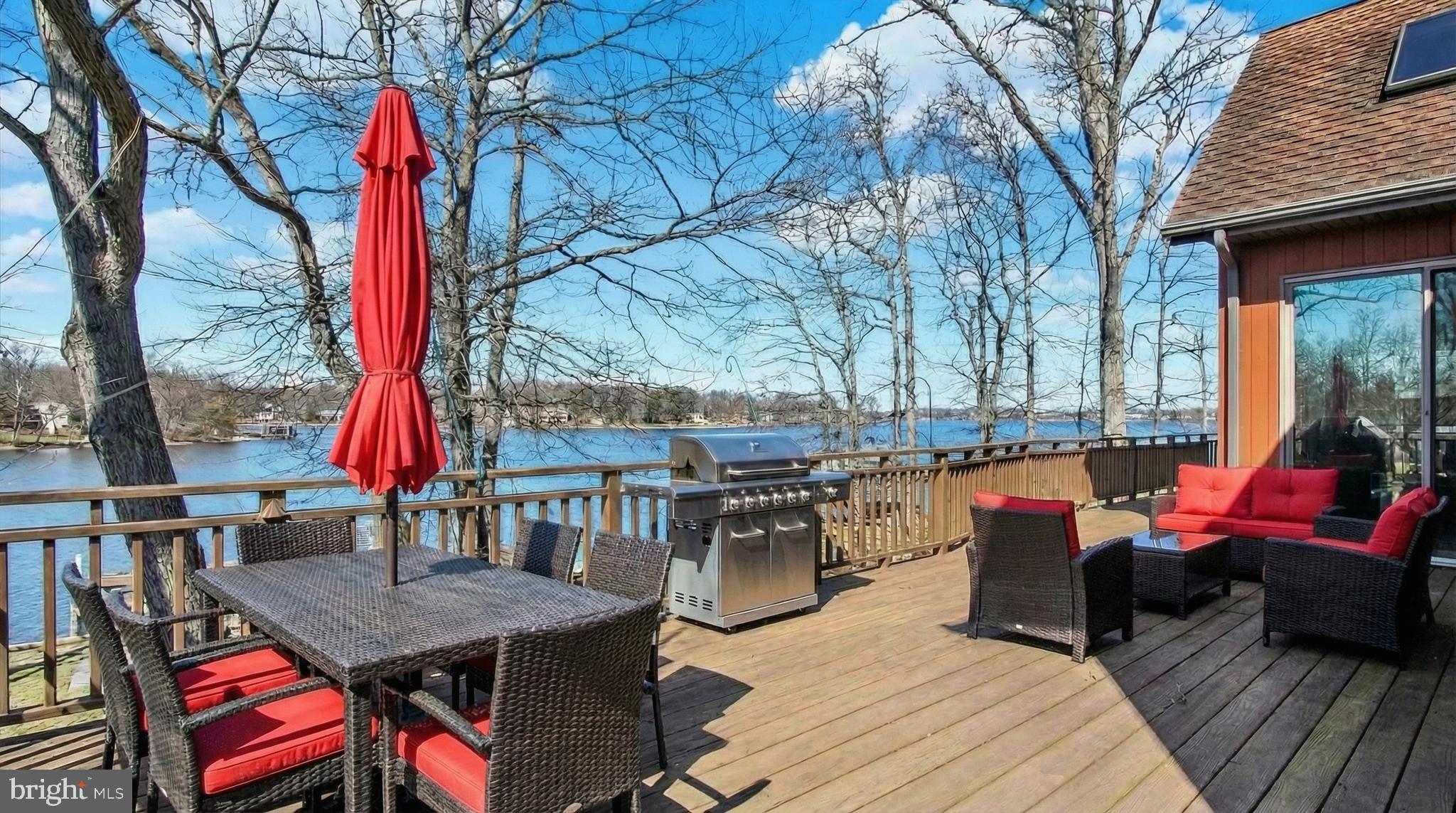 LAKE MEADE - Residential